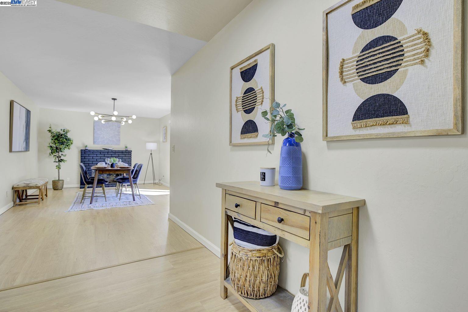 Detail Gallery Image 6 of 43 For 4022 Wilson Ln, Concord,  CA 94521 - 4 Beds | 2 Baths