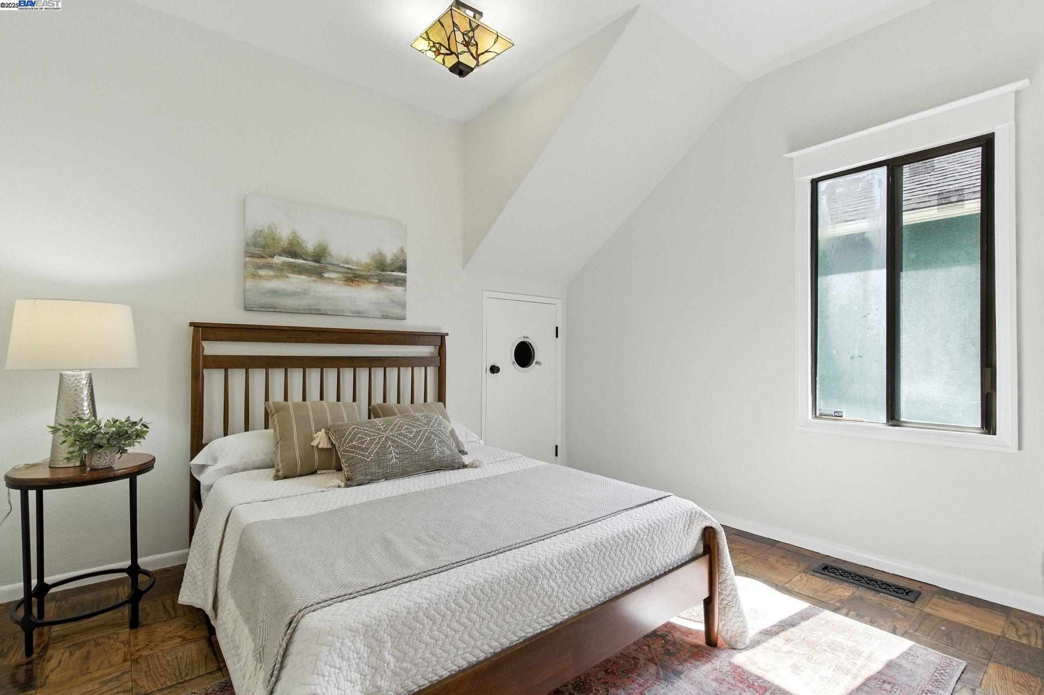 Detail Gallery Image 31 of 48 For 517 Taylor Ave, Alameda,  CA 94501 - 3 Beds | 2 Baths