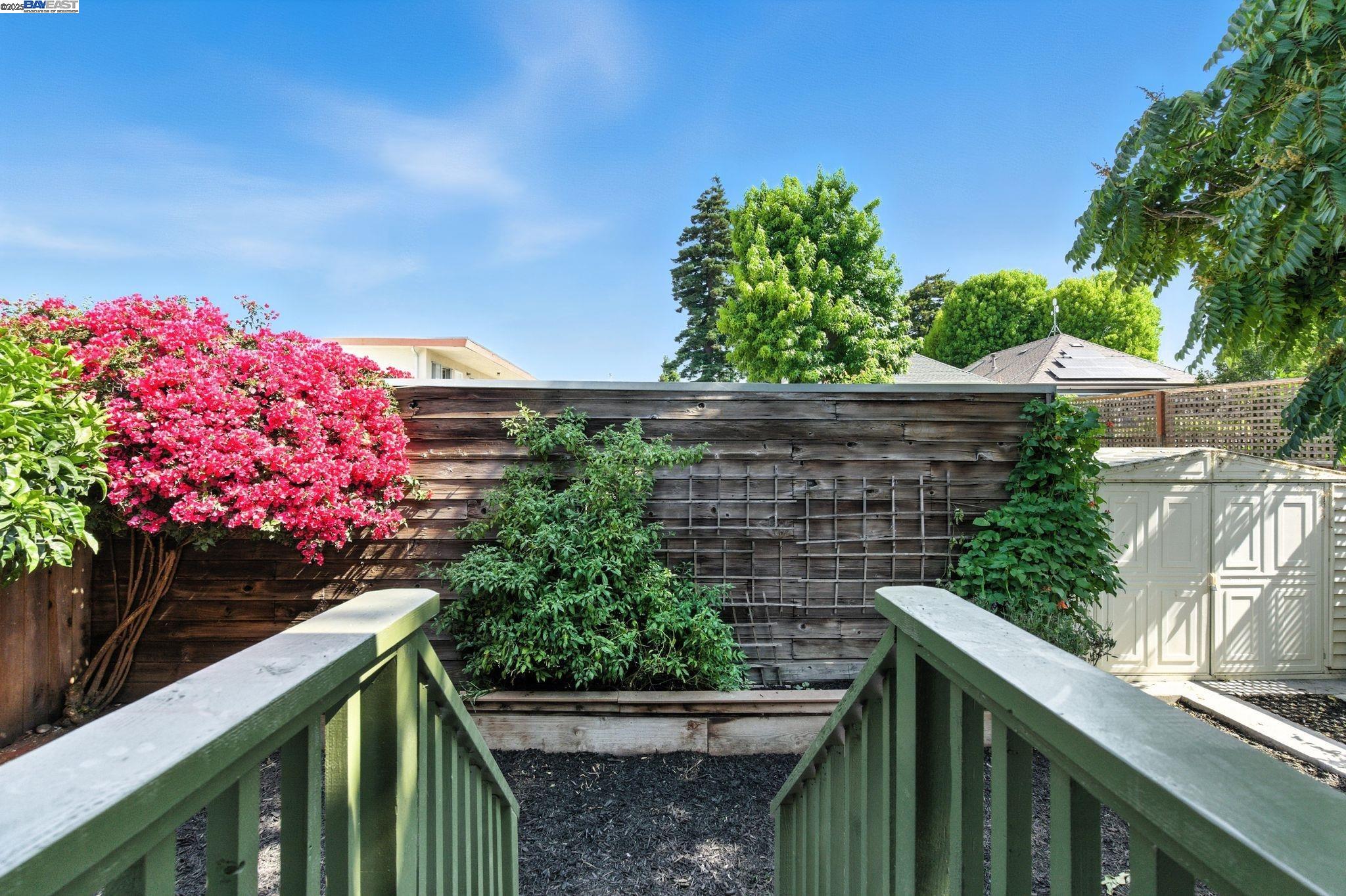 Detail Gallery Image 41 of 48 For 517 Taylor Ave, Alameda,  CA 94501 - 3 Beds | 2 Baths
