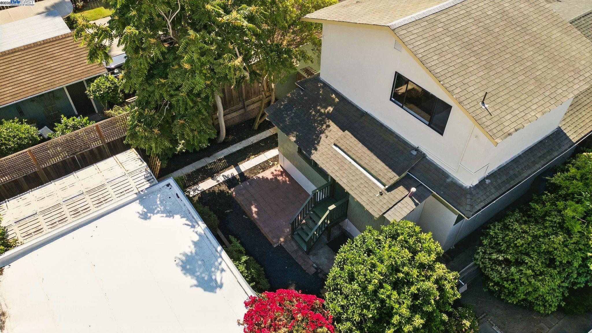 Detail Gallery Image 45 of 48 For 517 Taylor Ave, Alameda,  CA 94501 - 3 Beds | 2 Baths