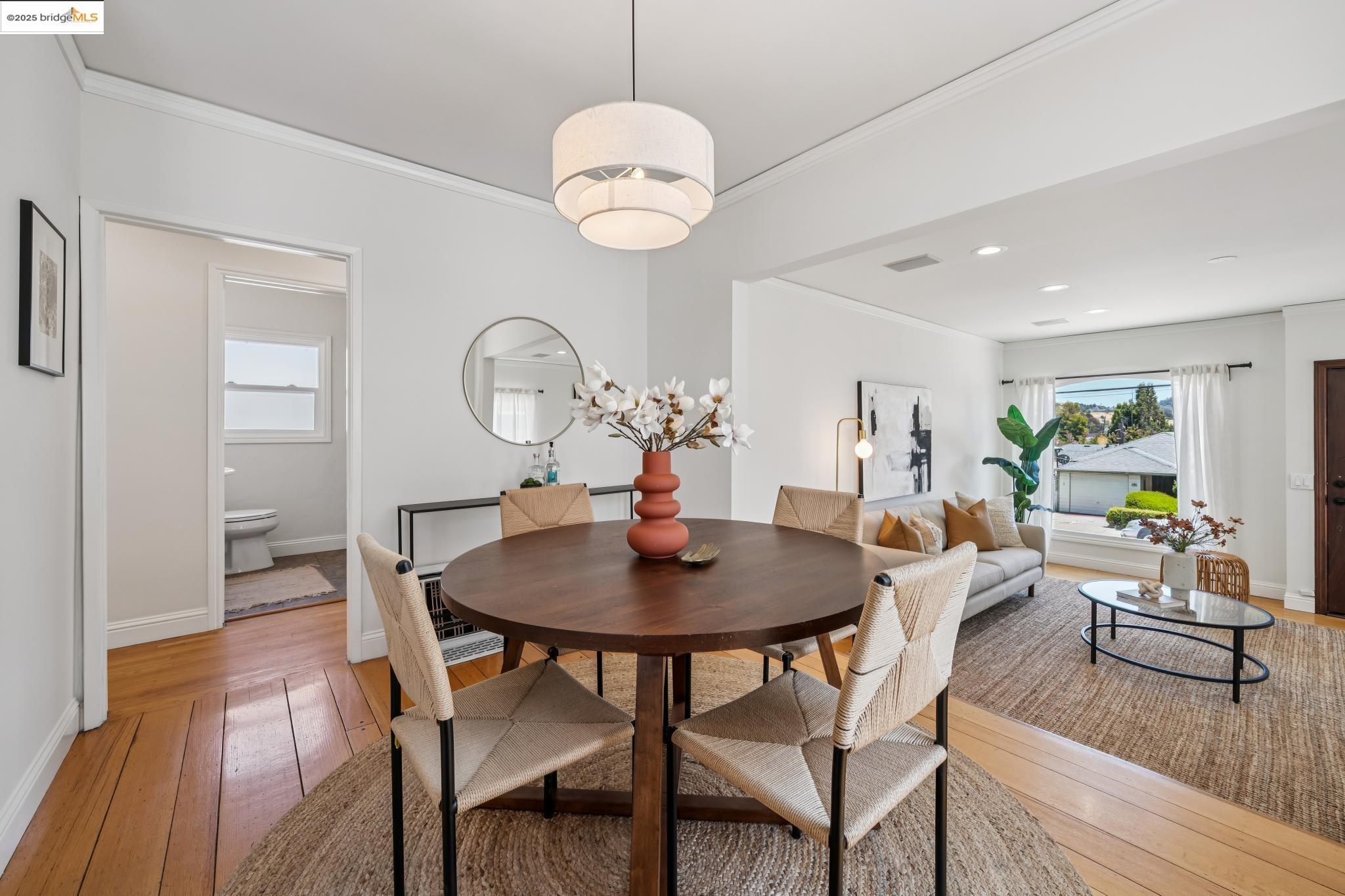 Detail Gallery Image 13 of 60 For 2615 Truman Ave, Oakland,  CA 94605 - 2 Beds | 1 Baths
