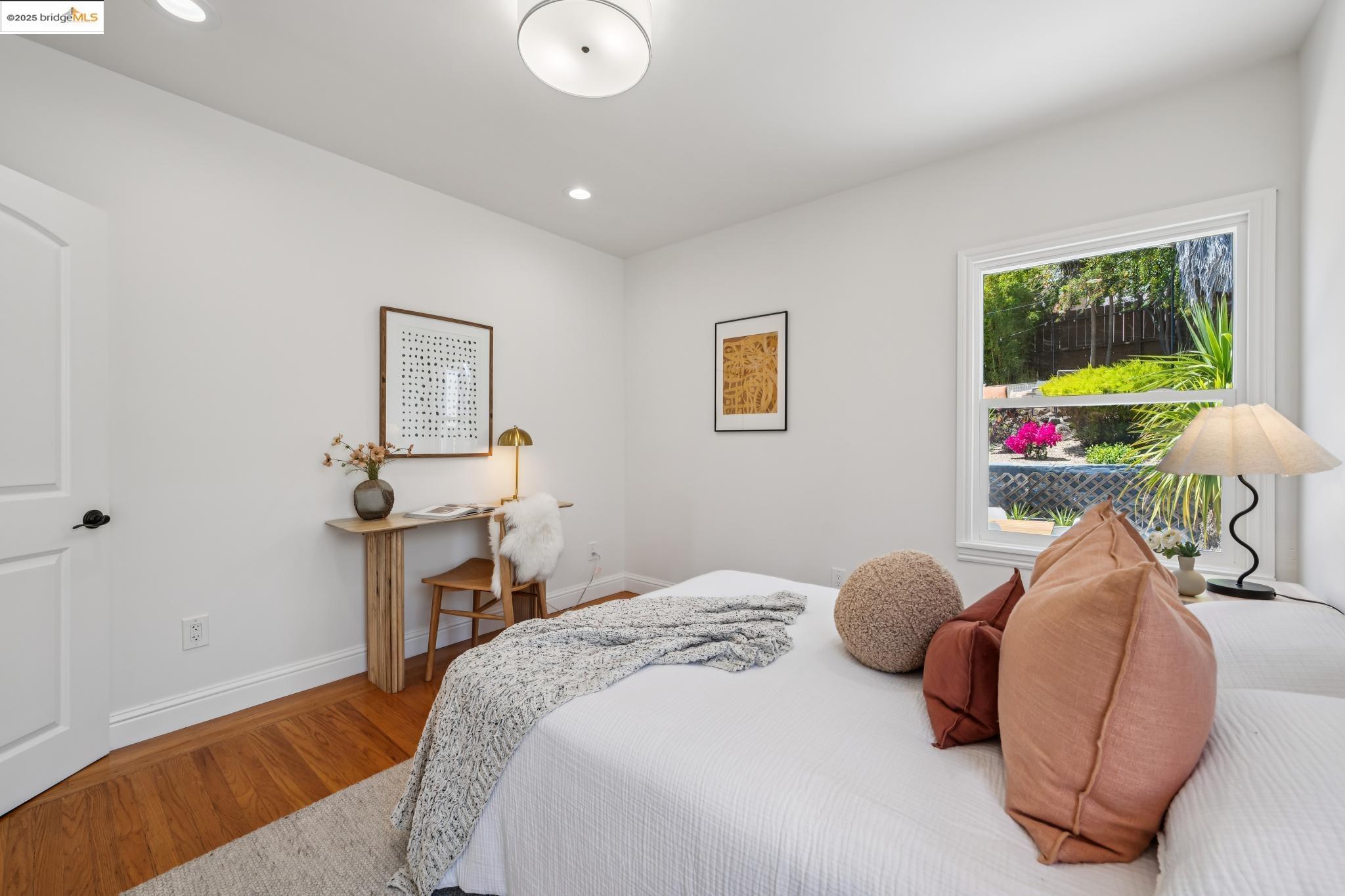 Detail Gallery Image 23 of 60 For 2615 Truman Ave, Oakland,  CA 94605 - 2 Beds | 1 Baths