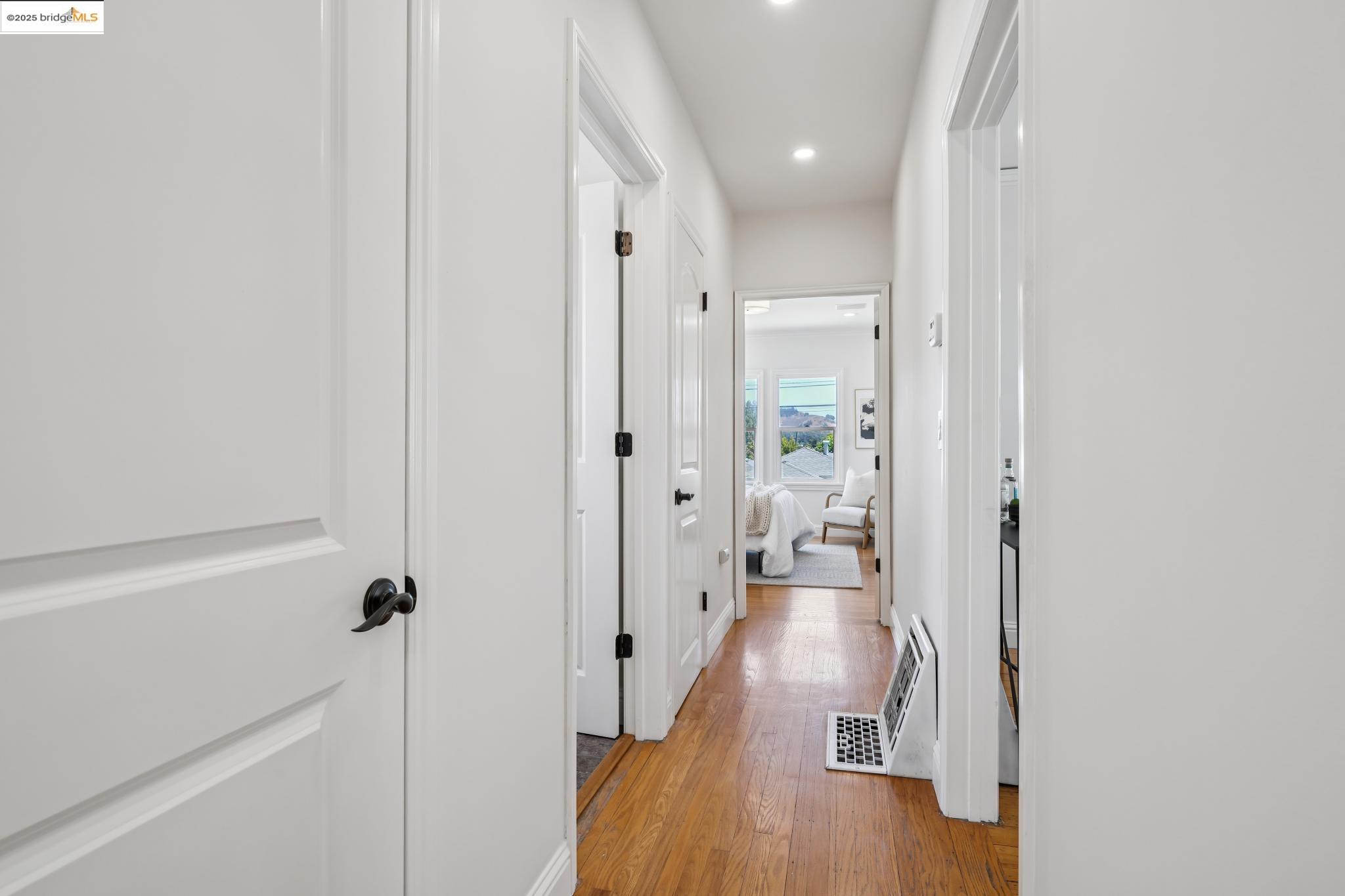 Detail Gallery Image 25 of 60 For 2615 Truman Ave, Oakland,  CA 94605 - 2 Beds | 1 Baths