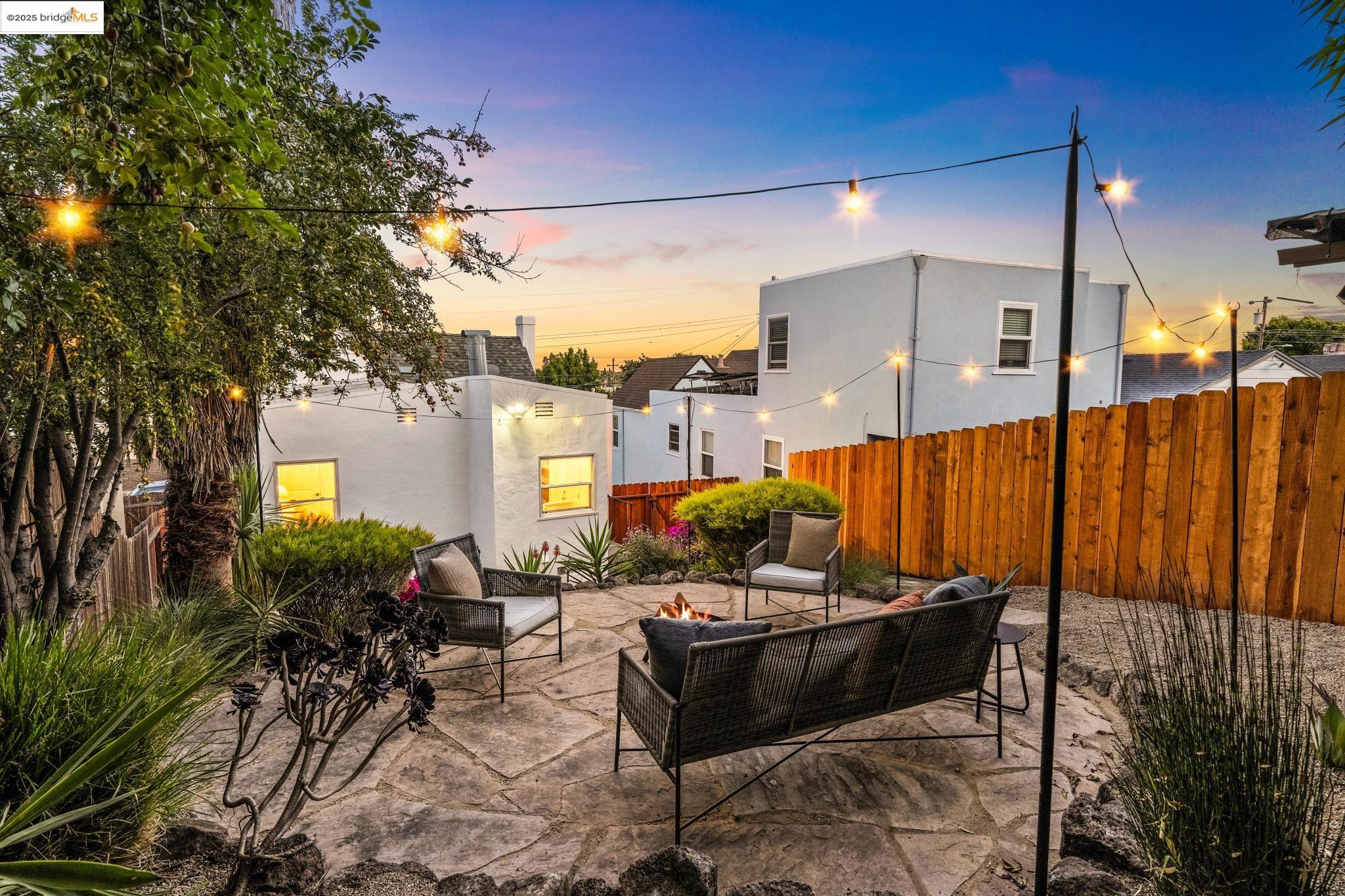 Detail Gallery Image 46 of 60 For 2615 Truman Ave, Oakland,  CA 94605 - 2 Beds | 1 Baths