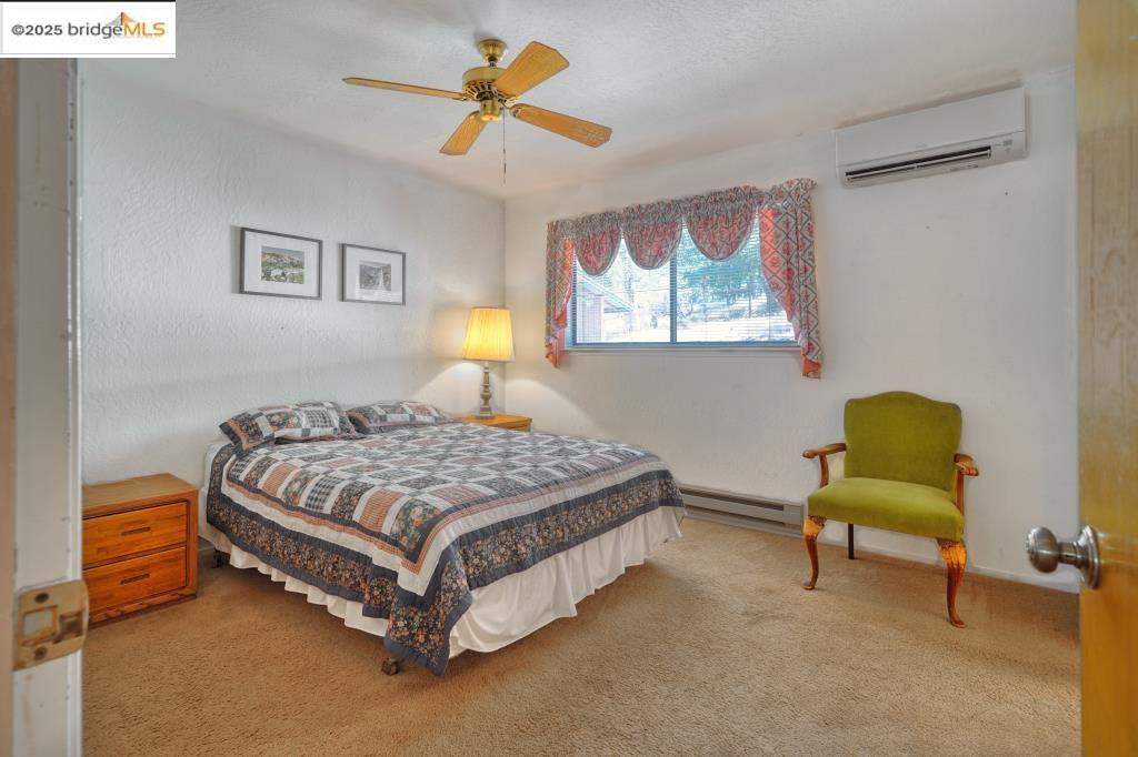 Detail Gallery Image 11 of 19 For 12811 Cresthaven Drive, Groveland,  CA 95321 - 3 Beds | 2 Baths
