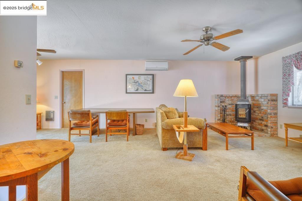 Detail Gallery Image 3 of 19 For 12811 Cresthaven Drive, Groveland,  CA 95321 - 3 Beds | 2 Baths