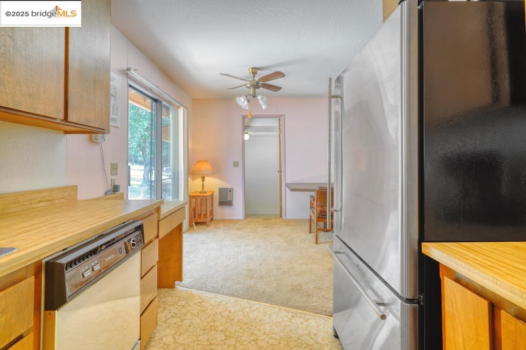 Detail Gallery Image 6 of 19 For 12811 Cresthaven Drive, Groveland,  CA 95321 - 3 Beds | 2 Baths