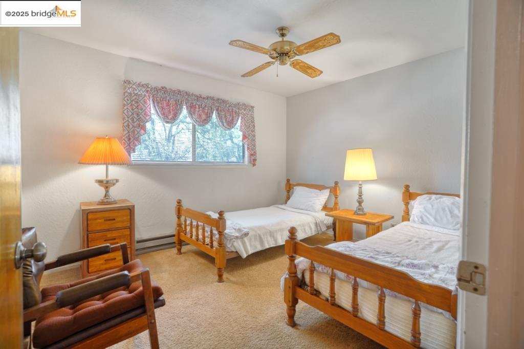 Detail Gallery Image 9 of 19 For 12811 Cresthaven Drive, Groveland,  CA 95321 - 3 Beds | 2 Baths