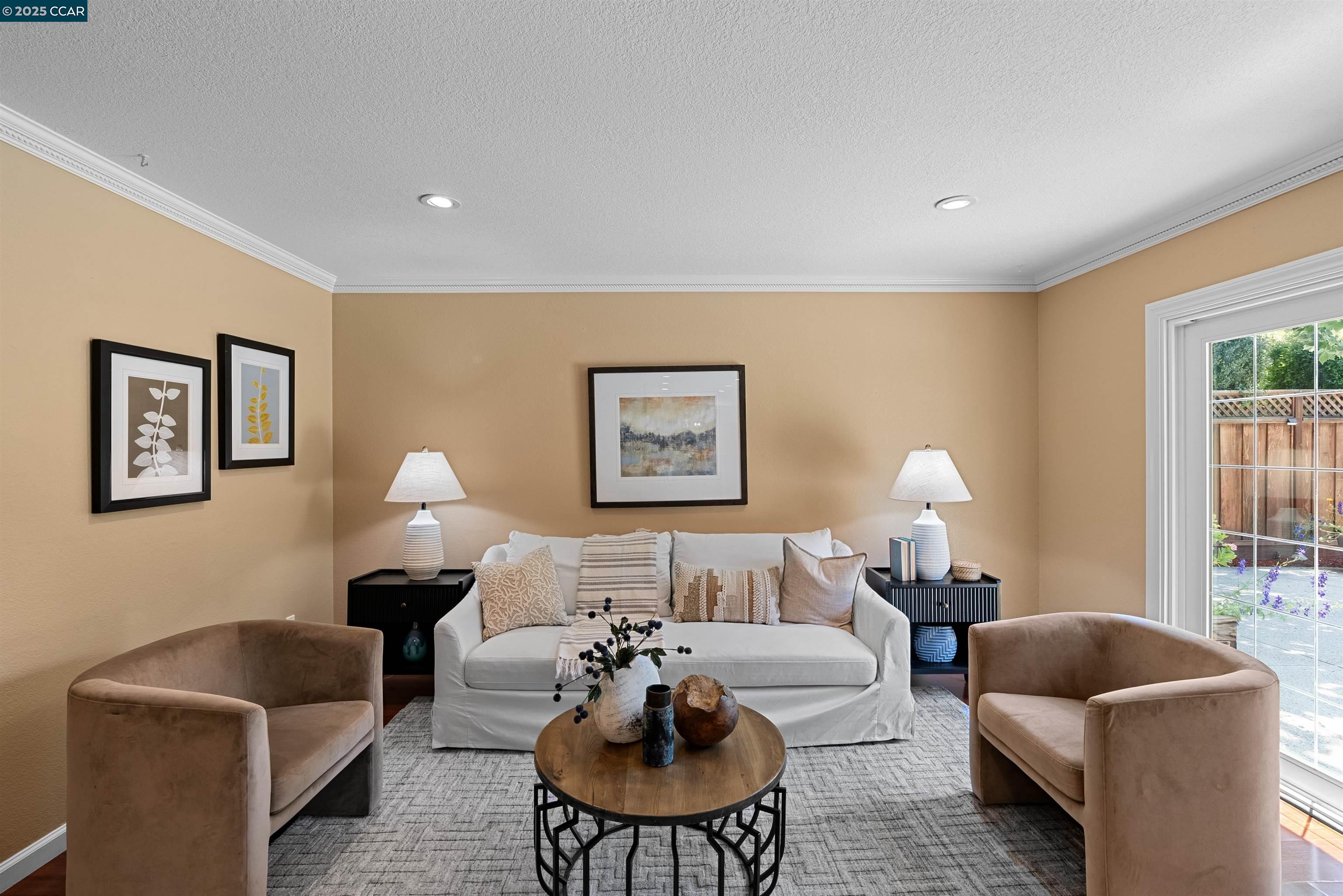 Detail Gallery Image 17 of 60 For 3628 Portsmouth Ct, Pleasanton,  CA 94588 - 5 Beds | 2/1 Baths