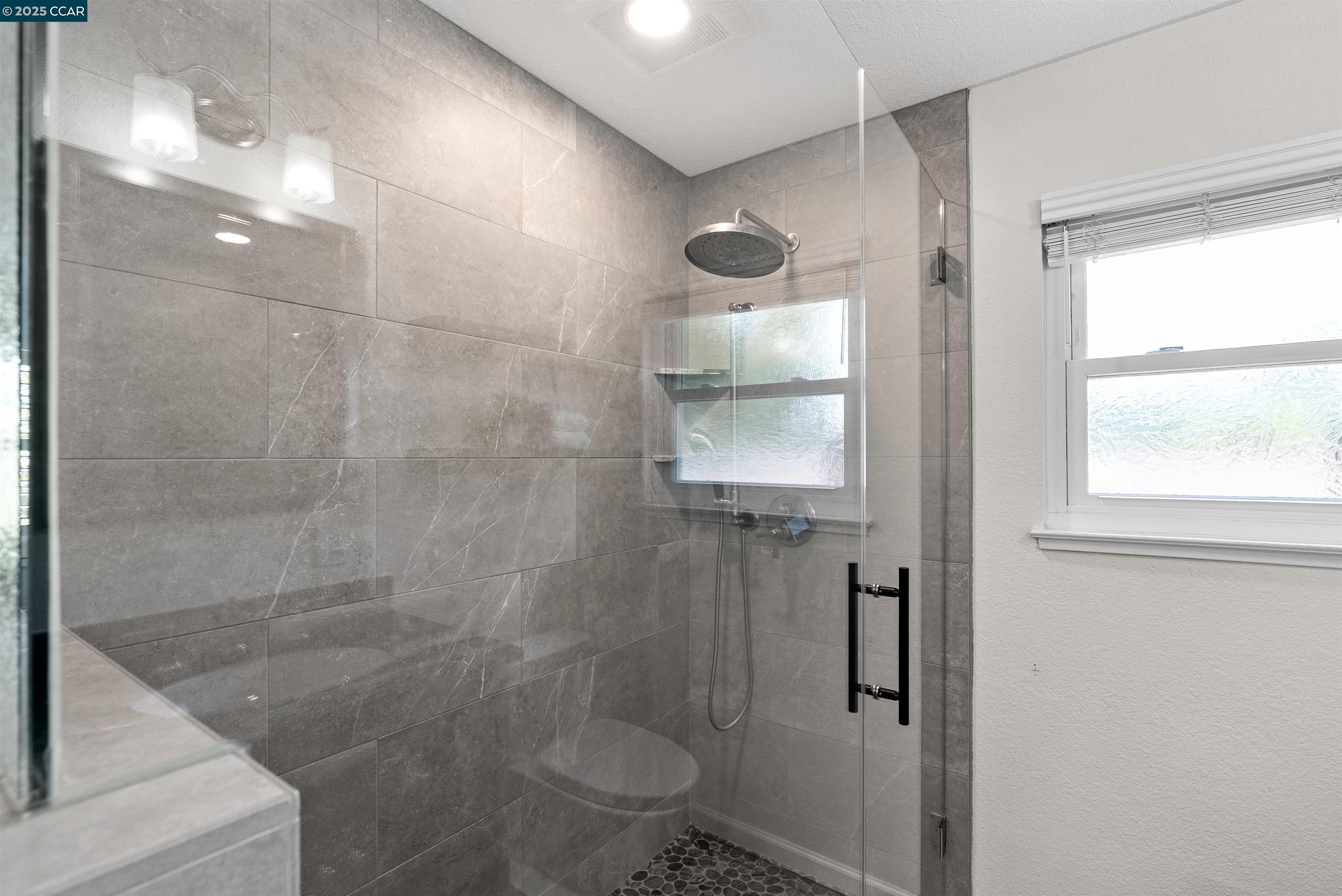 Detail Gallery Image 24 of 60 For 3628 Portsmouth Ct, Pleasanton,  CA 94588 - 5 Beds | 2/1 Baths
