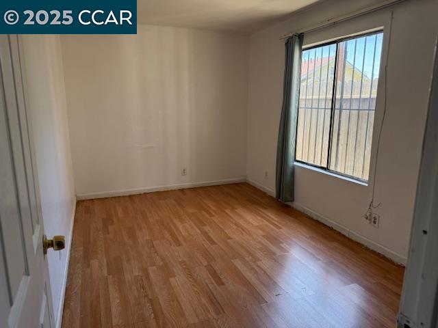 Detail Gallery Image 11 of 12 For 500 Duboce Ave, Richmond,  CA 94801 - 2 Beds | 1 Baths