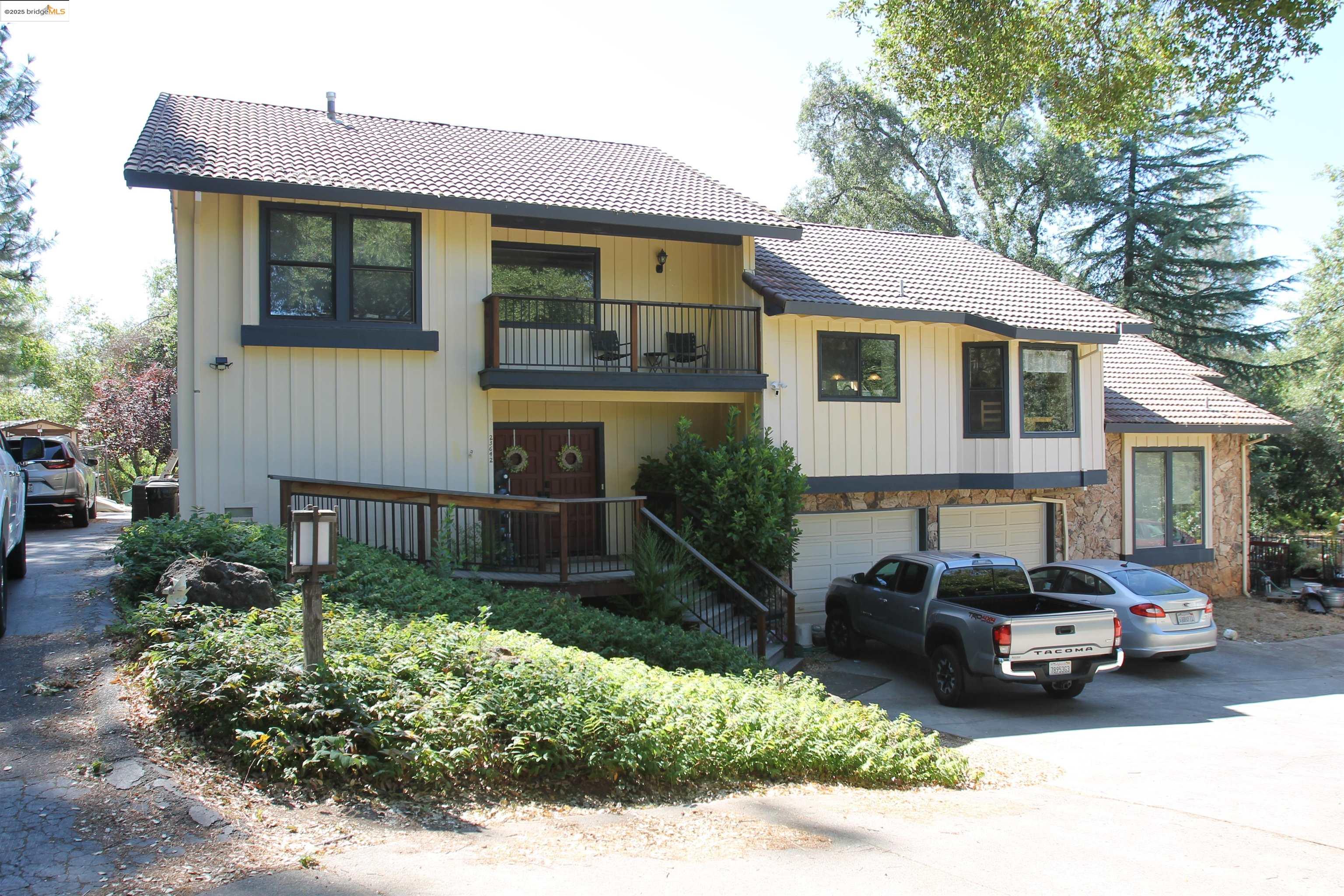 Detail Gallery Image 1 of 19 For 23642 Porcina Way, Columbia,  CA 95310 - 3 Beds | 3/1 Baths