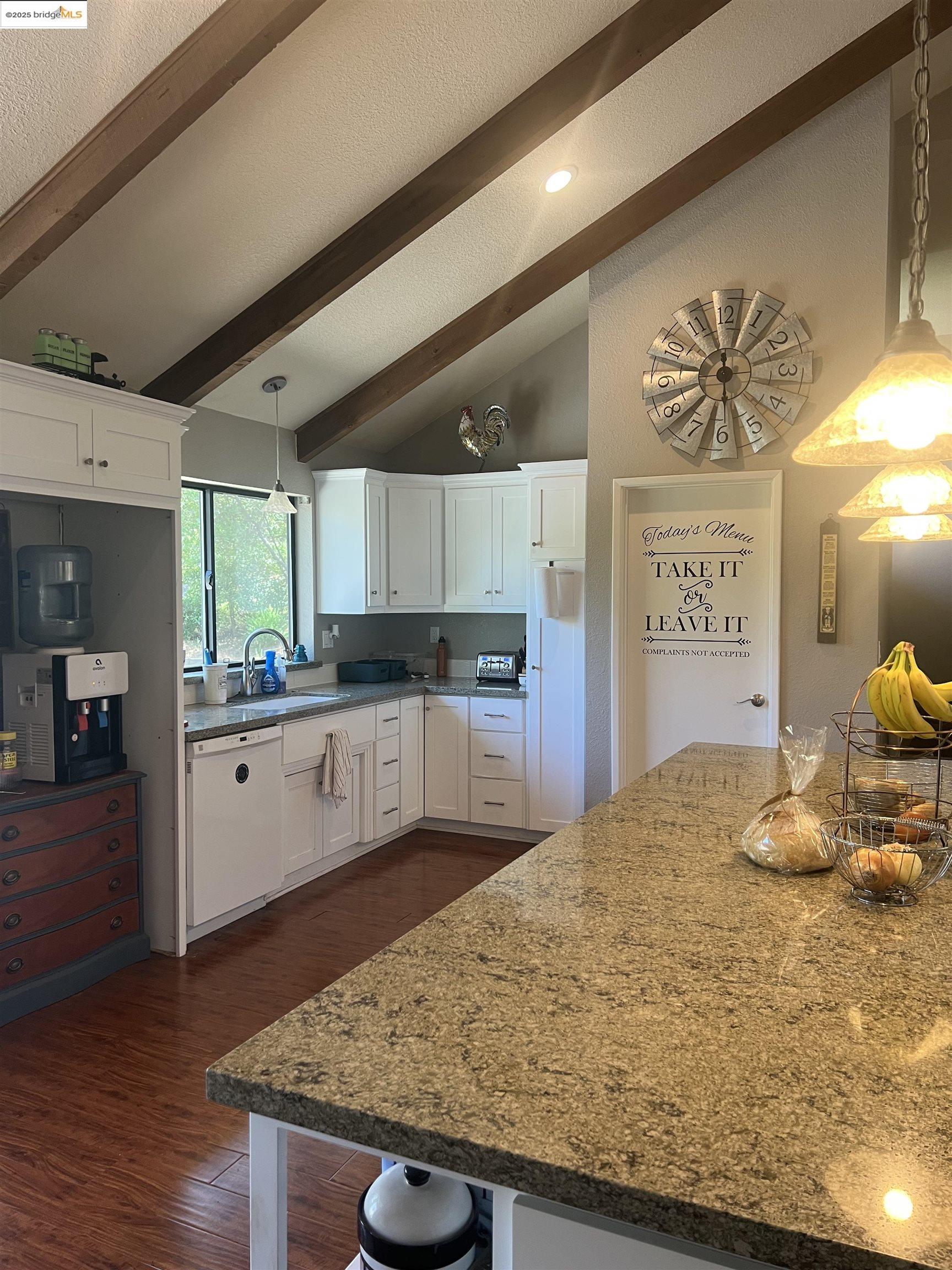 Detail Gallery Image 8 of 19 For 23642 Porcina Way, Columbia,  CA 95310 - 3 Beds | 3/1 Baths