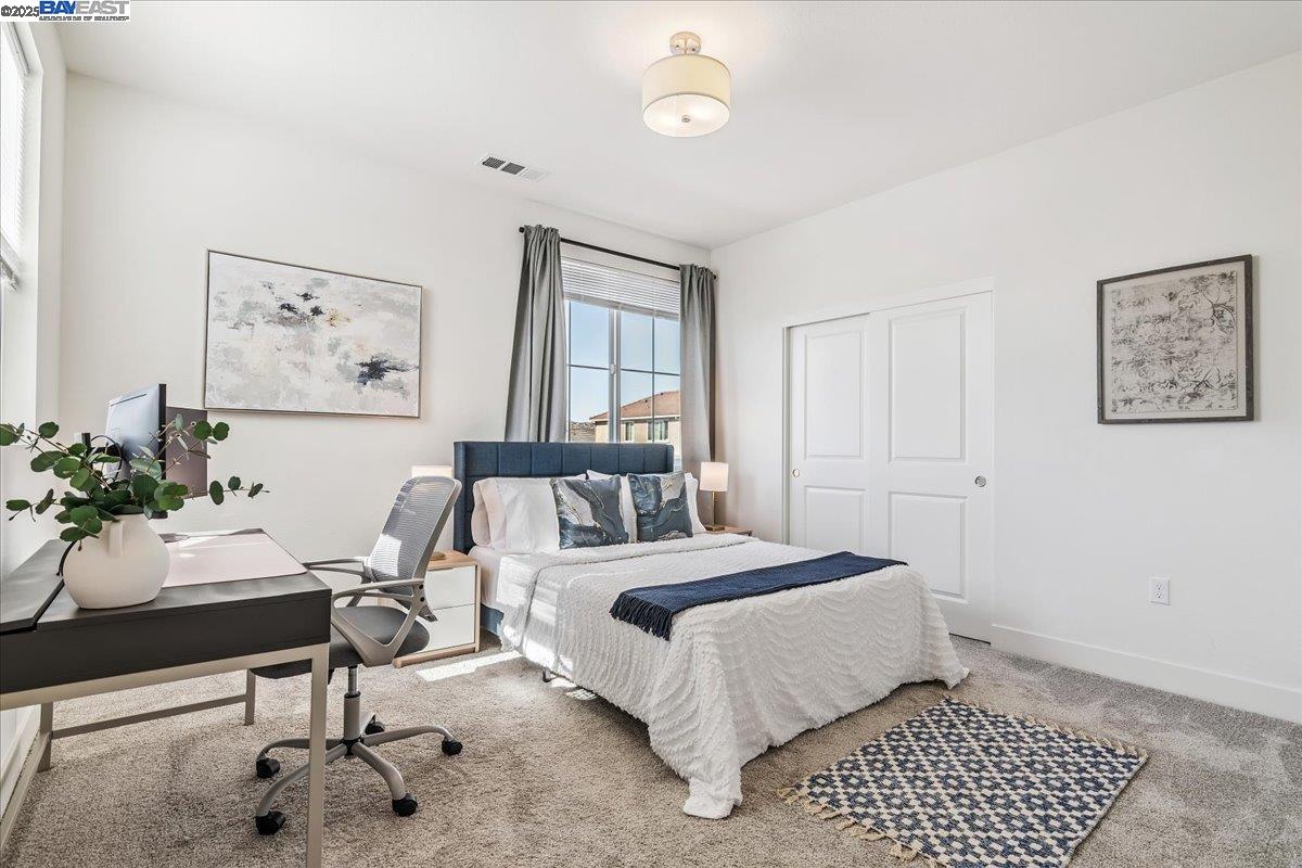 Detail Gallery Image 21 of 36 For 5360 Trimonti Cir, Antioch,  CA 94531 - 5 Beds | 3/1 Baths