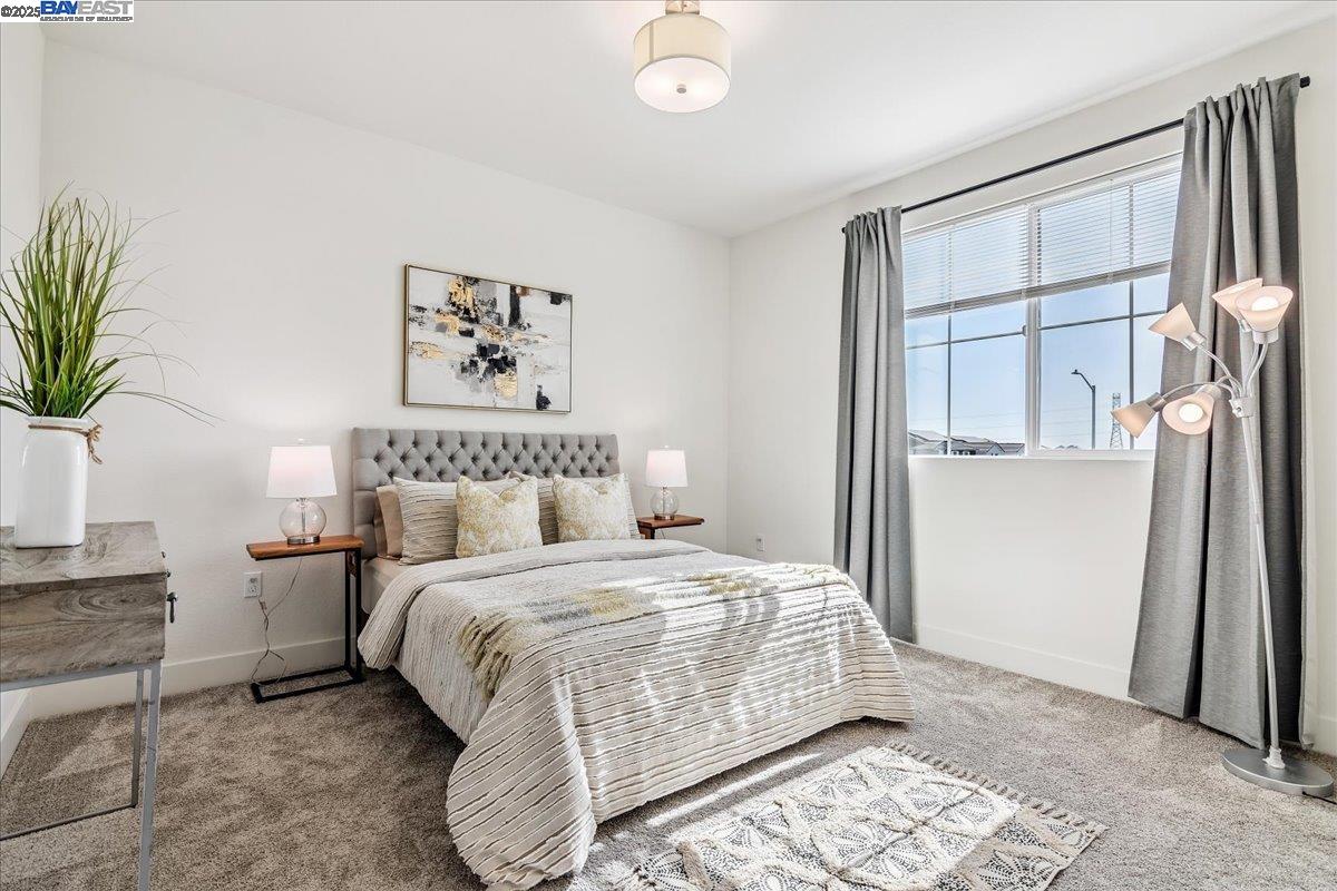 Detail Gallery Image 22 of 36 For 5360 Trimonti Cir, Antioch,  CA 94531 - 5 Beds | 3/1 Baths