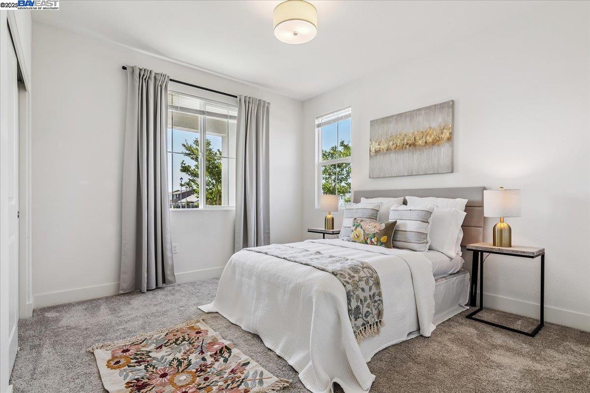 Detail Gallery Image 9 of 36 For 5360 Trimonti Cir, Antioch,  CA 94531 - 5 Beds | 3/1 Baths