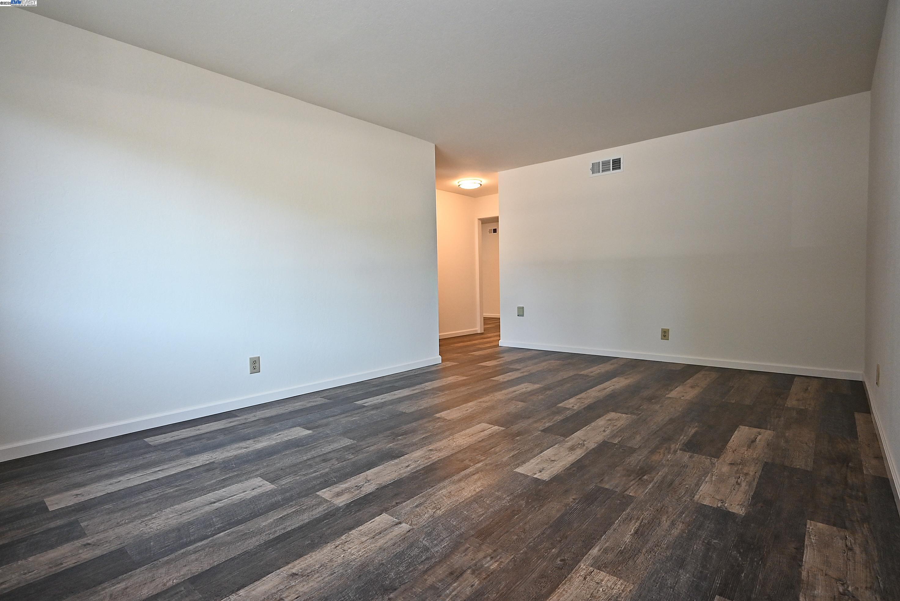 Detail Gallery Image 15 of 35 For 1362 Saint Mary Dr, Livermore,  CA 94550 - 4 Beds | 2 Baths