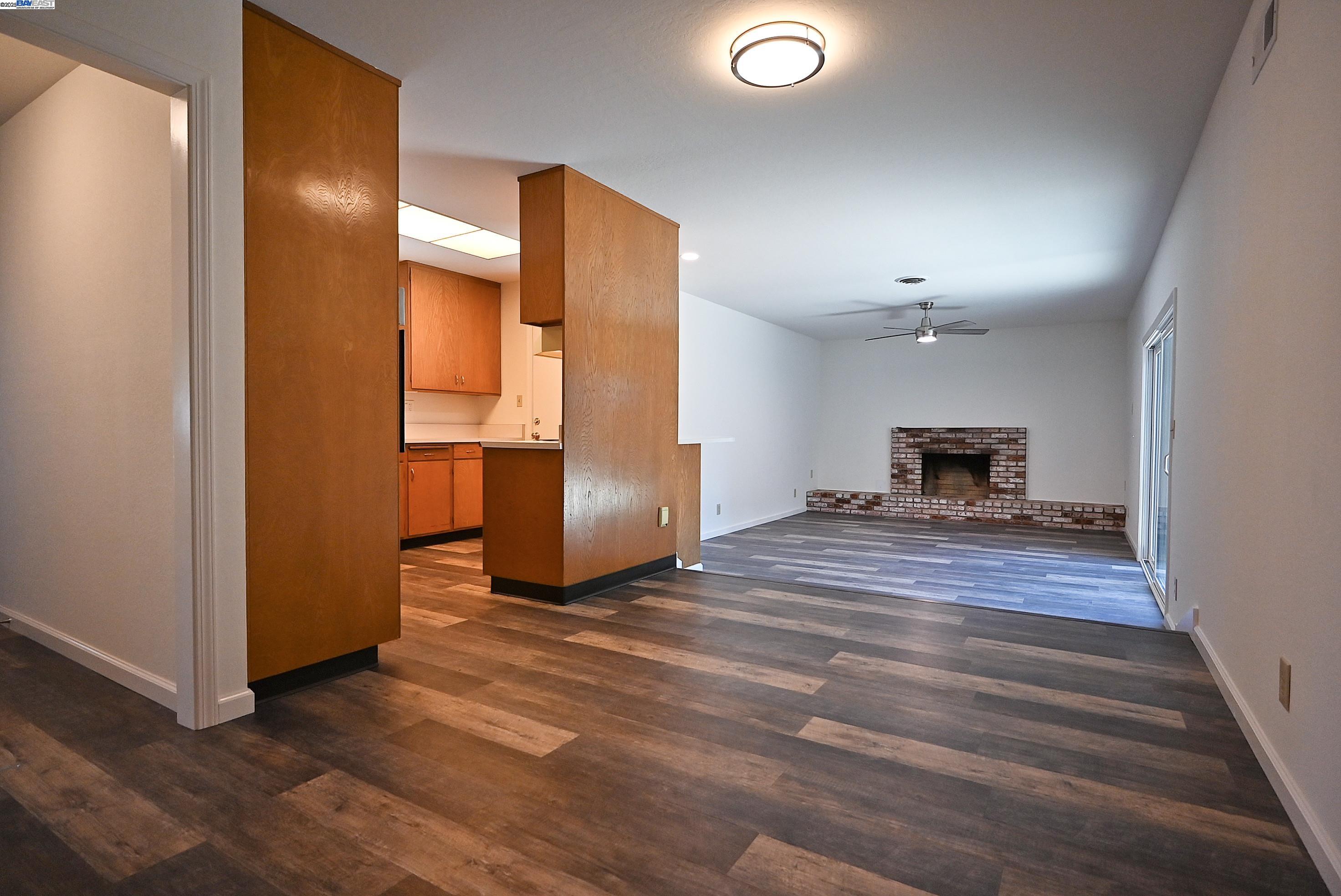 Detail Gallery Image 3 of 35 For 1362 Saint Mary Dr, Livermore,  CA 94550 - 4 Beds | 2 Baths