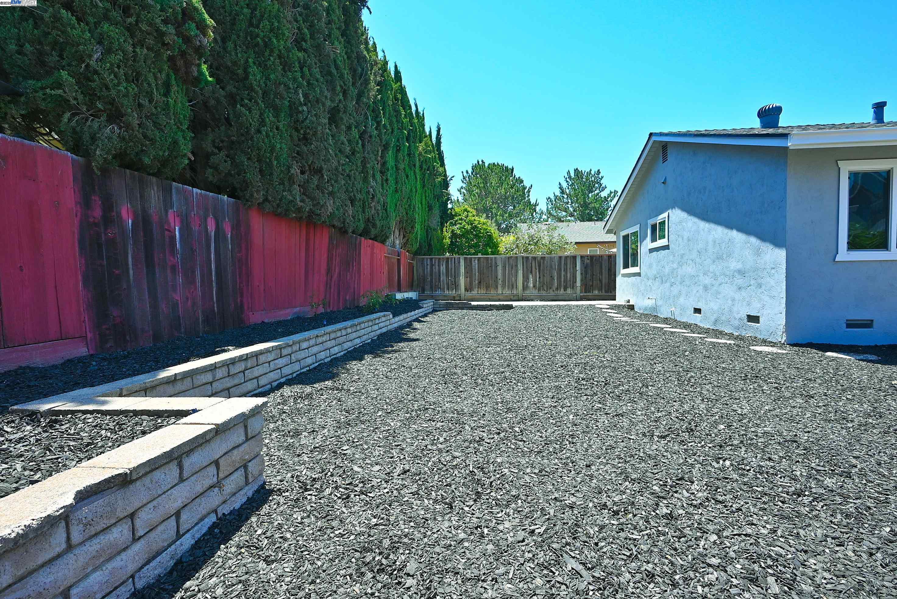 Detail Gallery Image 32 of 35 For 1362 Saint Mary Dr, Livermore,  CA 94550 - 4 Beds | 2 Baths