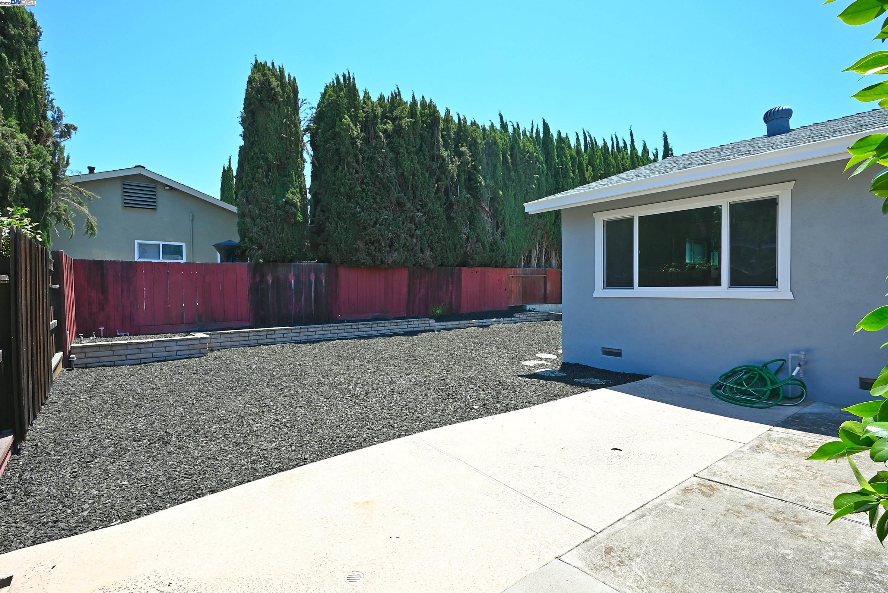 Detail Gallery Image 34 of 35 For 1362 Saint Mary Dr, Livermore,  CA 94550 - 4 Beds | 2 Baths