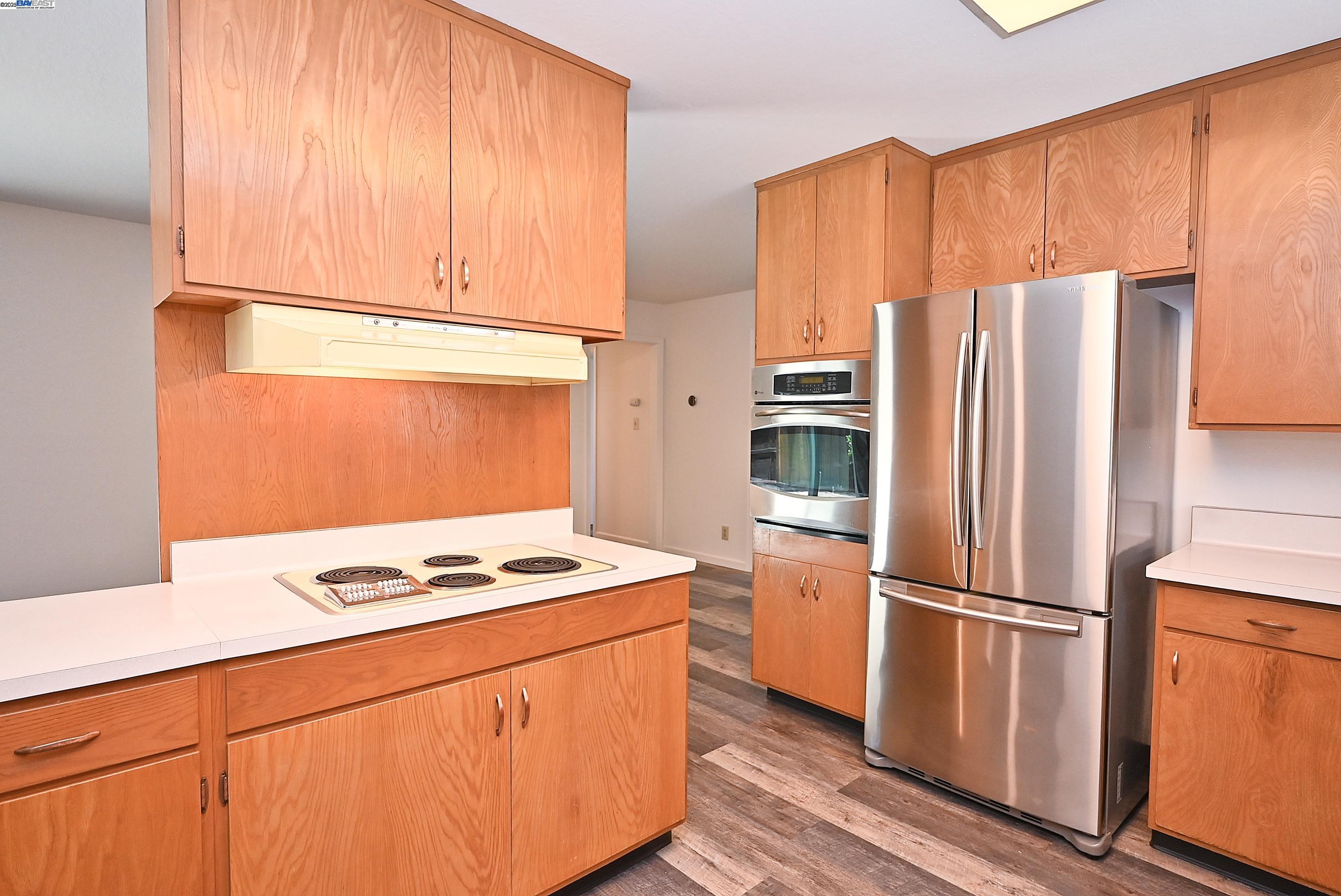 Detail Gallery Image 5 of 35 For 1362 Saint Mary Dr, Livermore,  CA 94550 - 4 Beds | 2 Baths