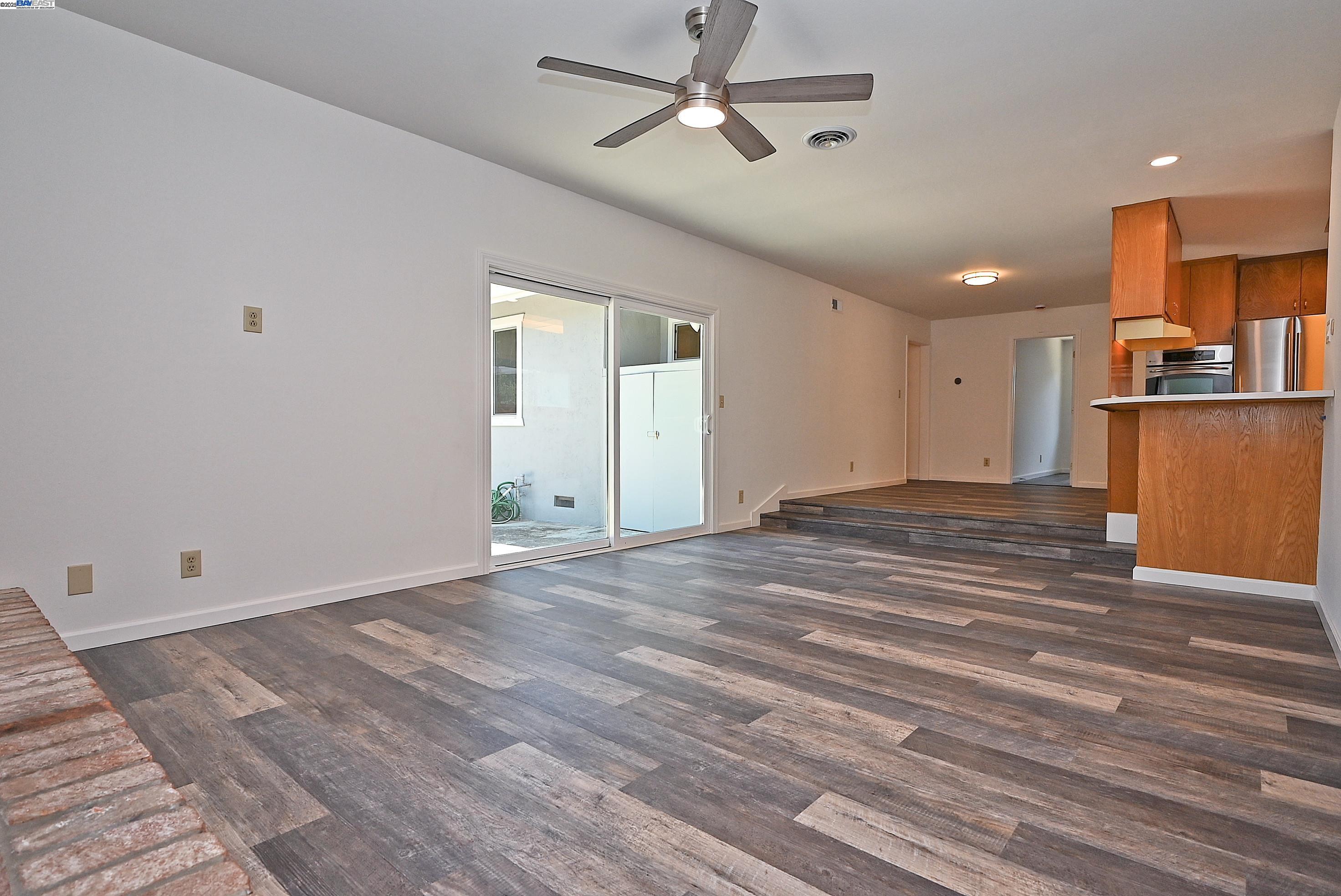 Detail Gallery Image 10 of 35 For 1362 Saint Mary Dr, Livermore,  CA 94550 - 4 Beds | 2 Baths