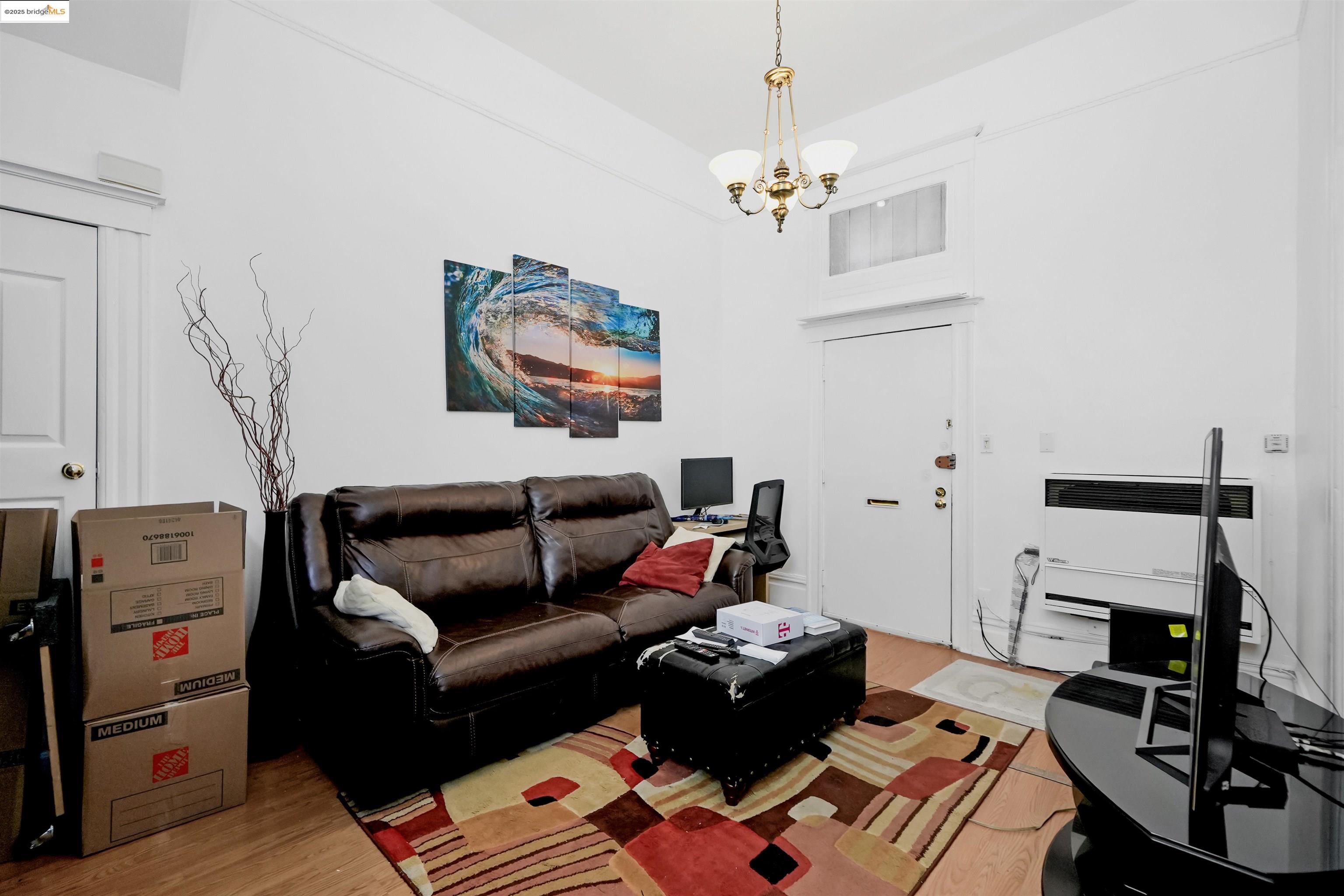 Detail Gallery Image 38 of 60 For 2654-2656 Bush St, San Francisco,  CA 94115-1219 - – Beds | – Baths