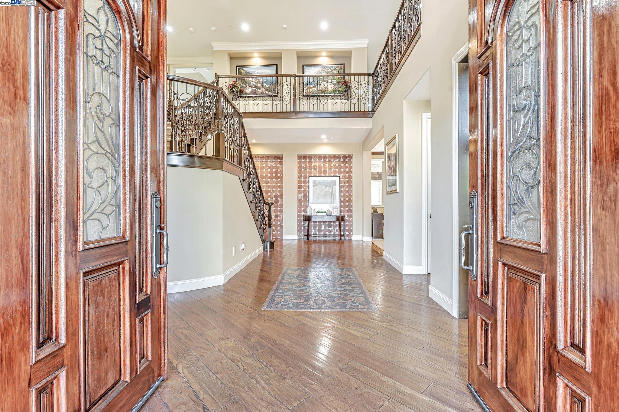 Detail Gallery Image 6 of 60 For 2734 E Sugar Hill Ter, Dublin,  CA 94568 - 5 Beds | 4/1 Baths