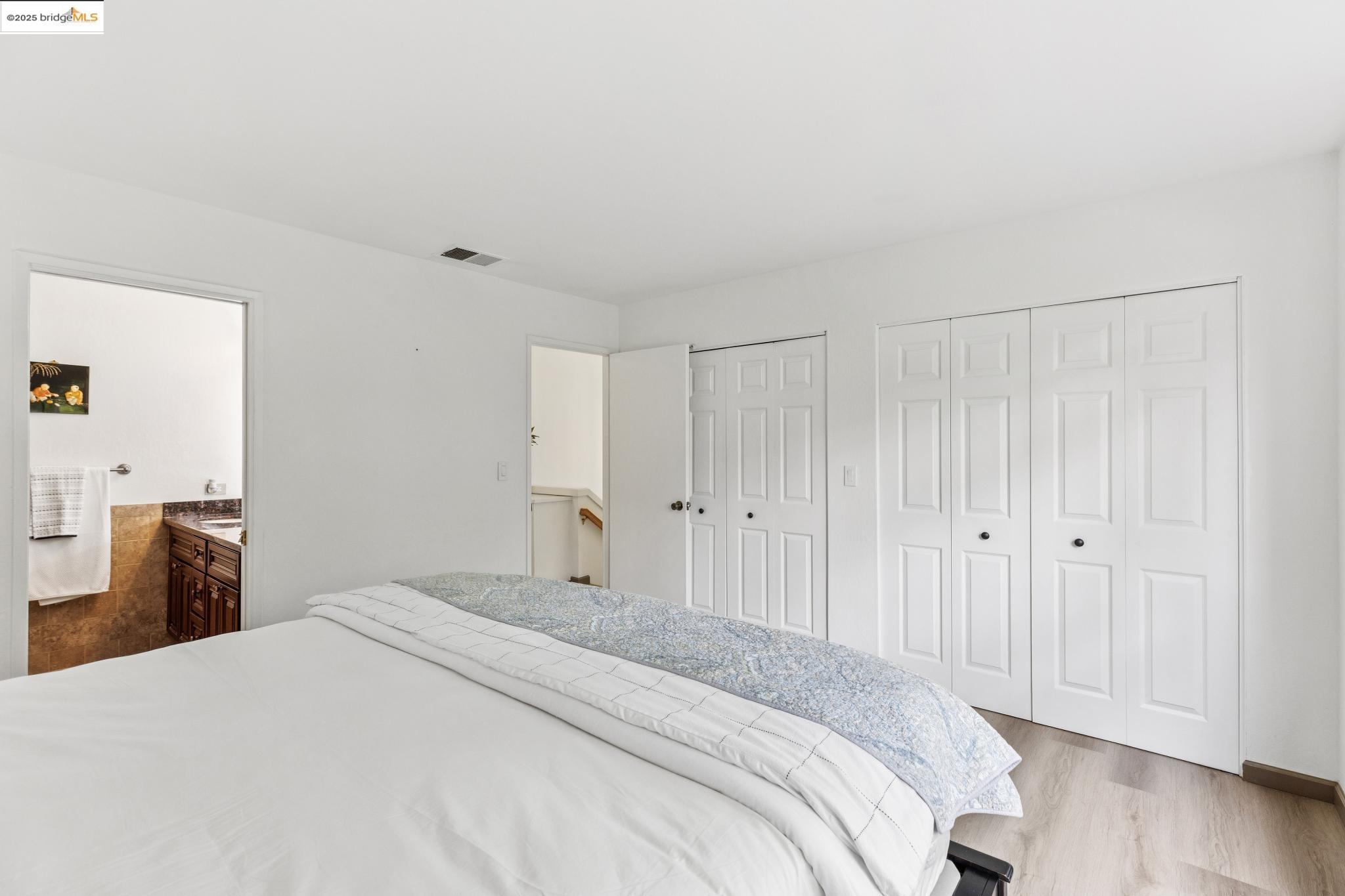 Detail Gallery Image 20 of 46 For 3422 Sunleaf Way, Richmond,  CA 94806 - 3 Beds | 2/1 Baths