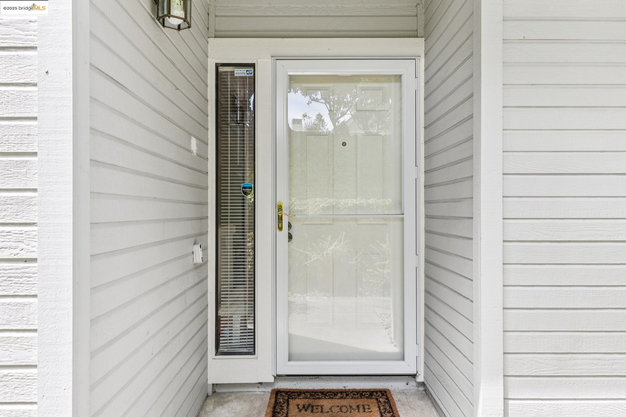 Detail Gallery Image 43 of 46 For 3422 Sunleaf Way, Richmond,  CA 94806 - 3 Beds | 2/1 Baths