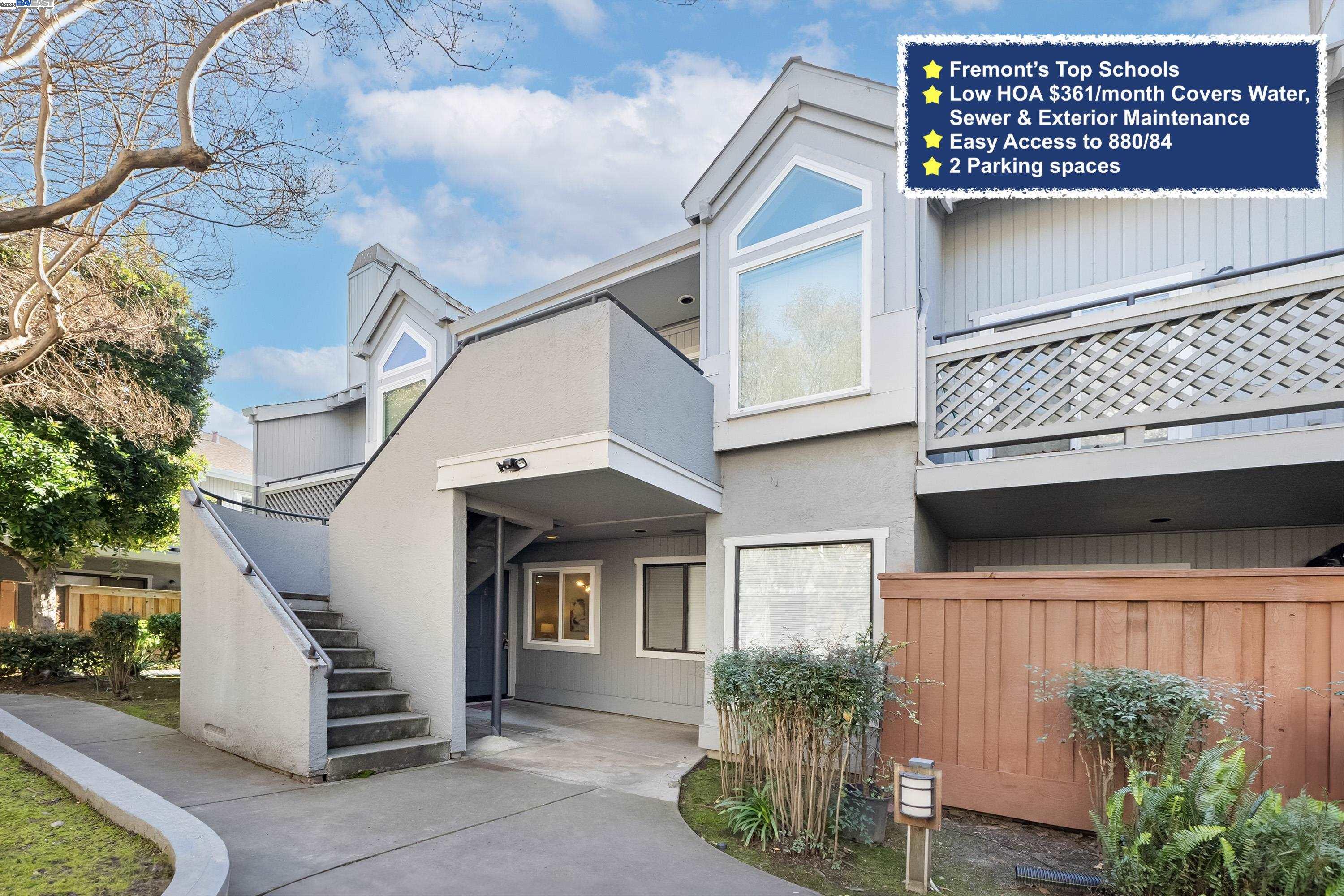 MLS: 41104009 Condo For Sale