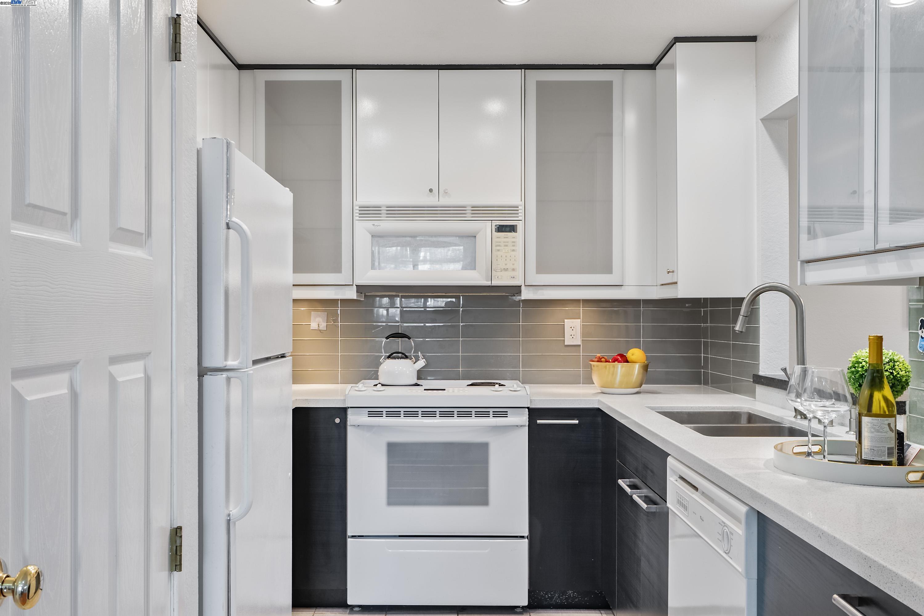 Photo #5: 41104009 Listing 