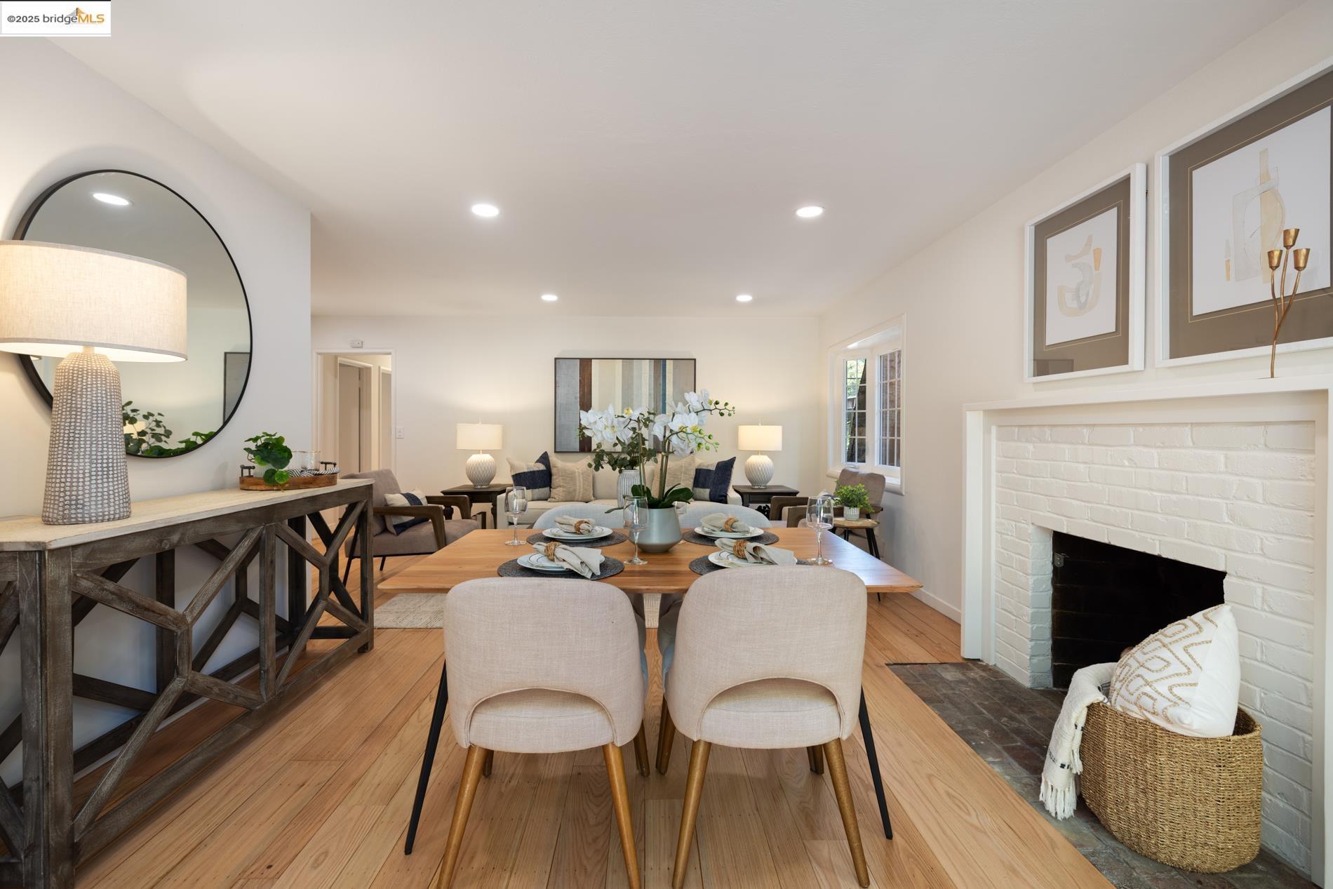Detail Gallery Image 20 of 39 For 5808 Moraga Avenue, Oakland,  CA 94611 - 3 Beds | 1/1 Baths