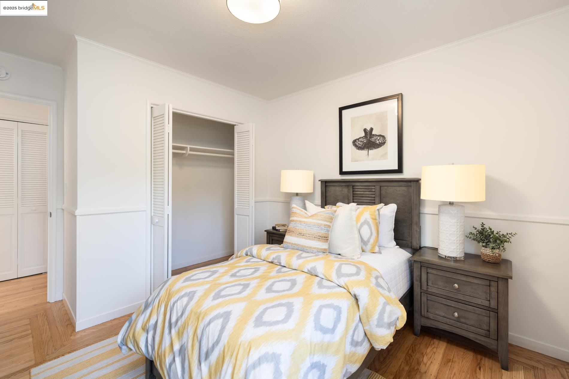 Detail Gallery Image 26 of 39 For 5808 Moraga Avenue, Oakland,  CA 94611 - 3 Beds | 1/1 Baths