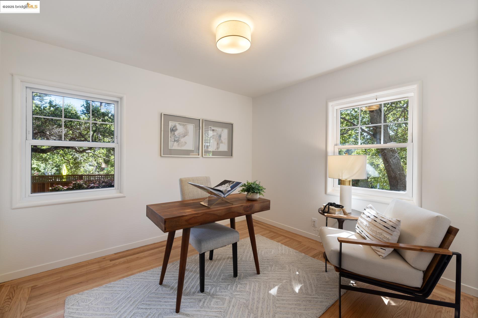 Detail Gallery Image 27 of 39 For 5808 Moraga Avenue, Oakland,  CA 94611 - 3 Beds | 1/1 Baths