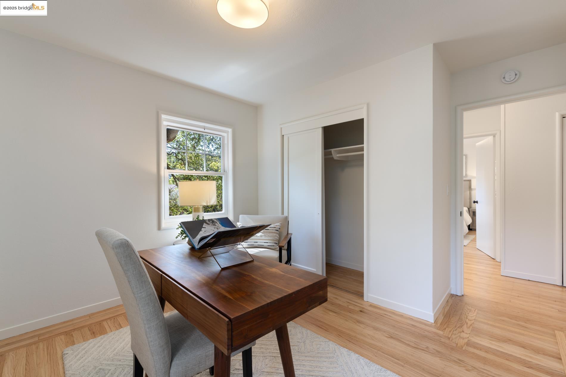 Detail Gallery Image 28 of 39 For 5808 Moraga Avenue, Oakland,  CA 94611 - 3 Beds | 1/1 Baths
