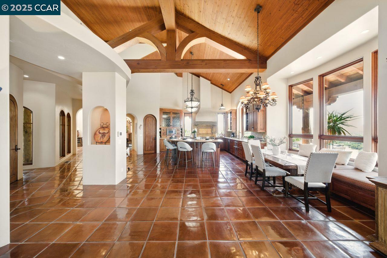 Detail Gallery Image 17 of 60 For 1615 Lawrence Rd, Danville,  CA 94506 - 4 Beds | 4/2 Baths