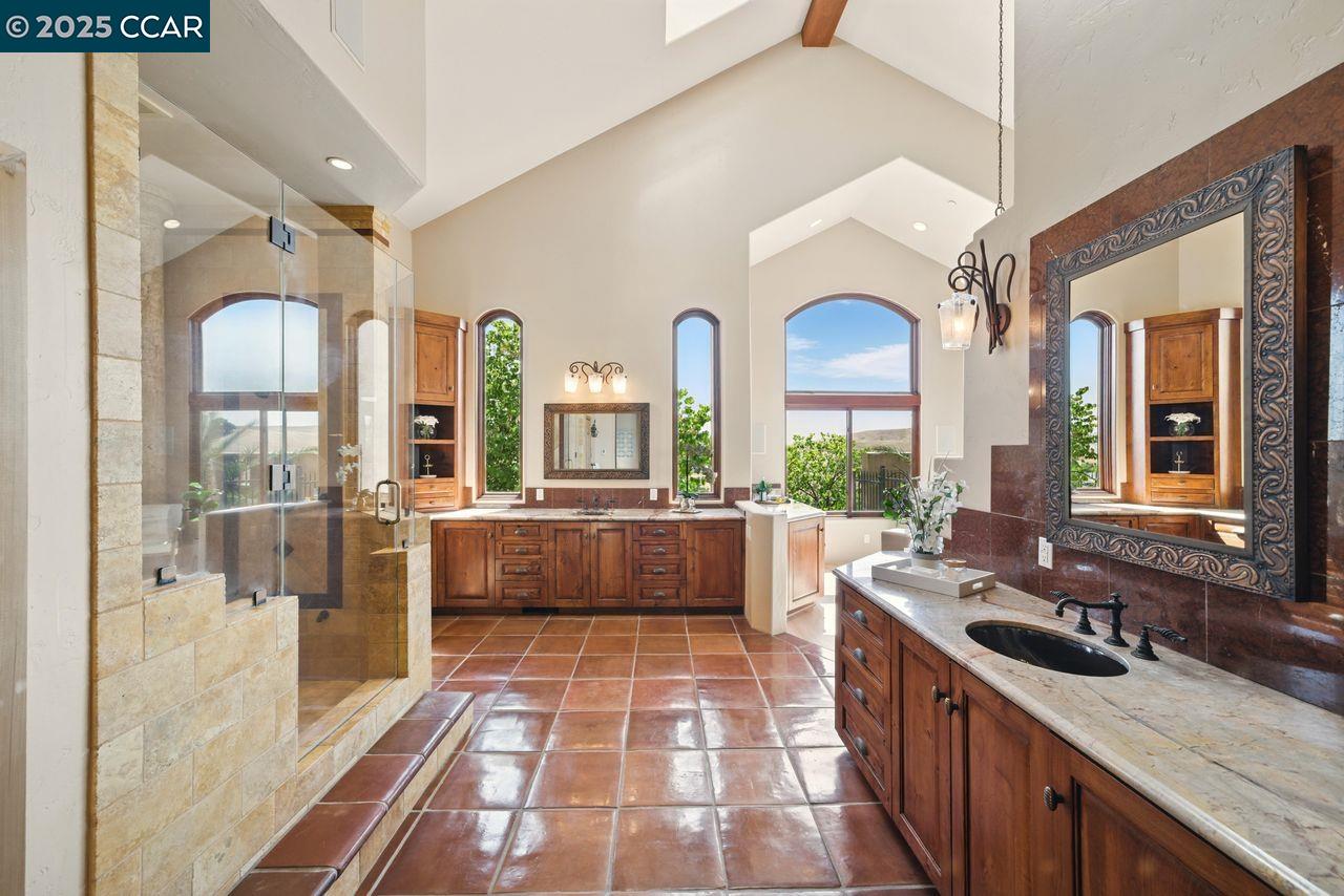Detail Gallery Image 29 of 60 For 1615 Lawrence Rd, Danville,  CA 94506 - 4 Beds | 4/2 Baths