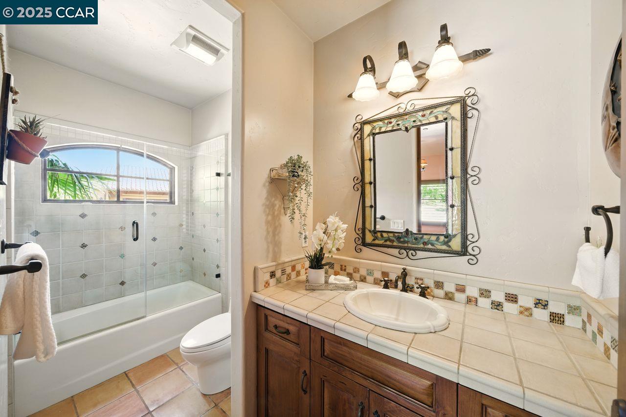 Detail Gallery Image 40 of 60 For 1615 Lawrence Rd, Danville,  CA 94506 - 4 Beds | 4/2 Baths