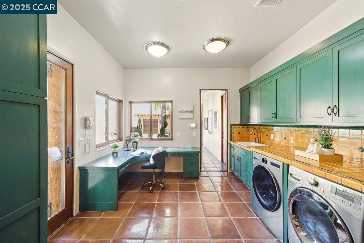 Detail Gallery Image 42 of 60 For 1615 Lawrence Rd, Danville,  CA 94506 - 4 Beds | 4/2 Baths