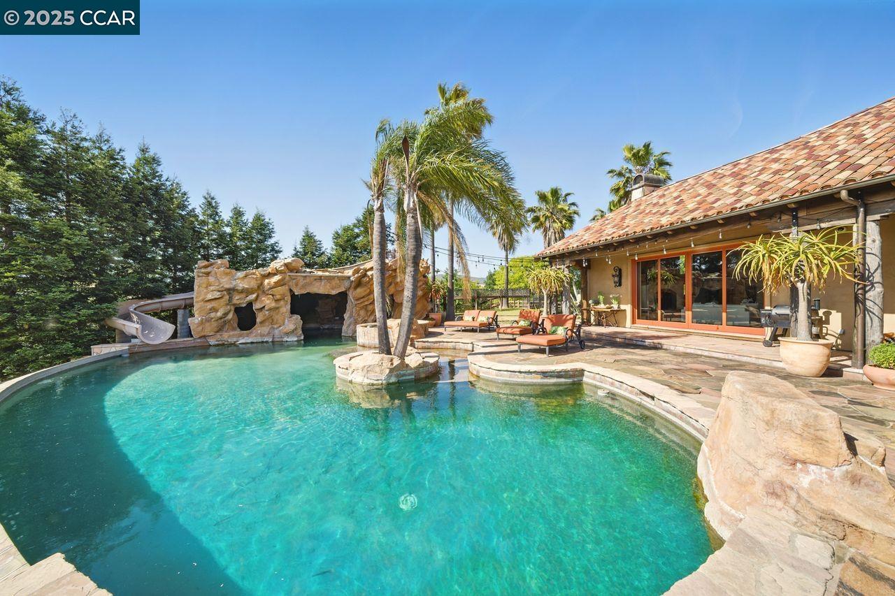 Detail Gallery Image 48 of 60 For 1615 Lawrence Rd, Danville,  CA 94506 - 4 Beds | 4/2 Baths