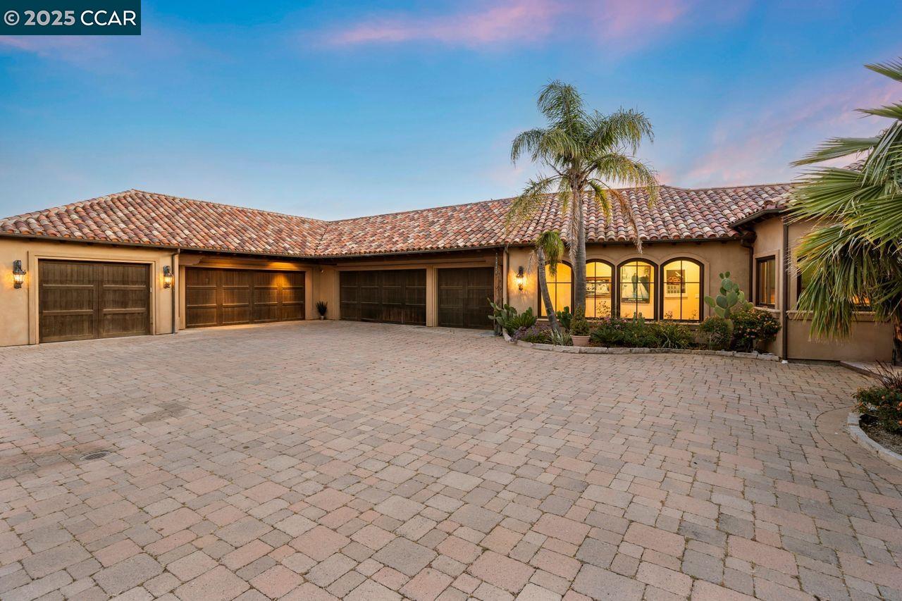 Detail Gallery Image 51 of 60 For 1615 Lawrence Rd, Danville,  CA 94506 - 4 Beds | 4/2 Baths