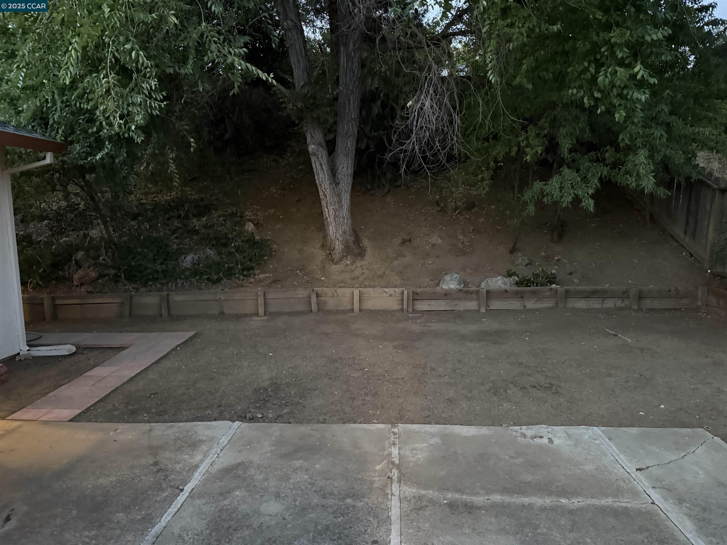 Detail Gallery Image 9 of 21 For 5459-B Louisiana Dr, Concord,  CA 94521 - 1 Beds | 1 Baths