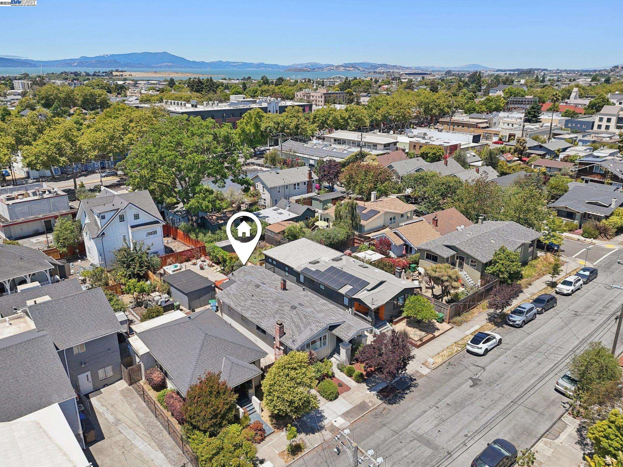 Detail Gallery Image 57 of 58 For 2138 Byron, Berkeley,  CA 94702 - 3 Beds | 1 Baths