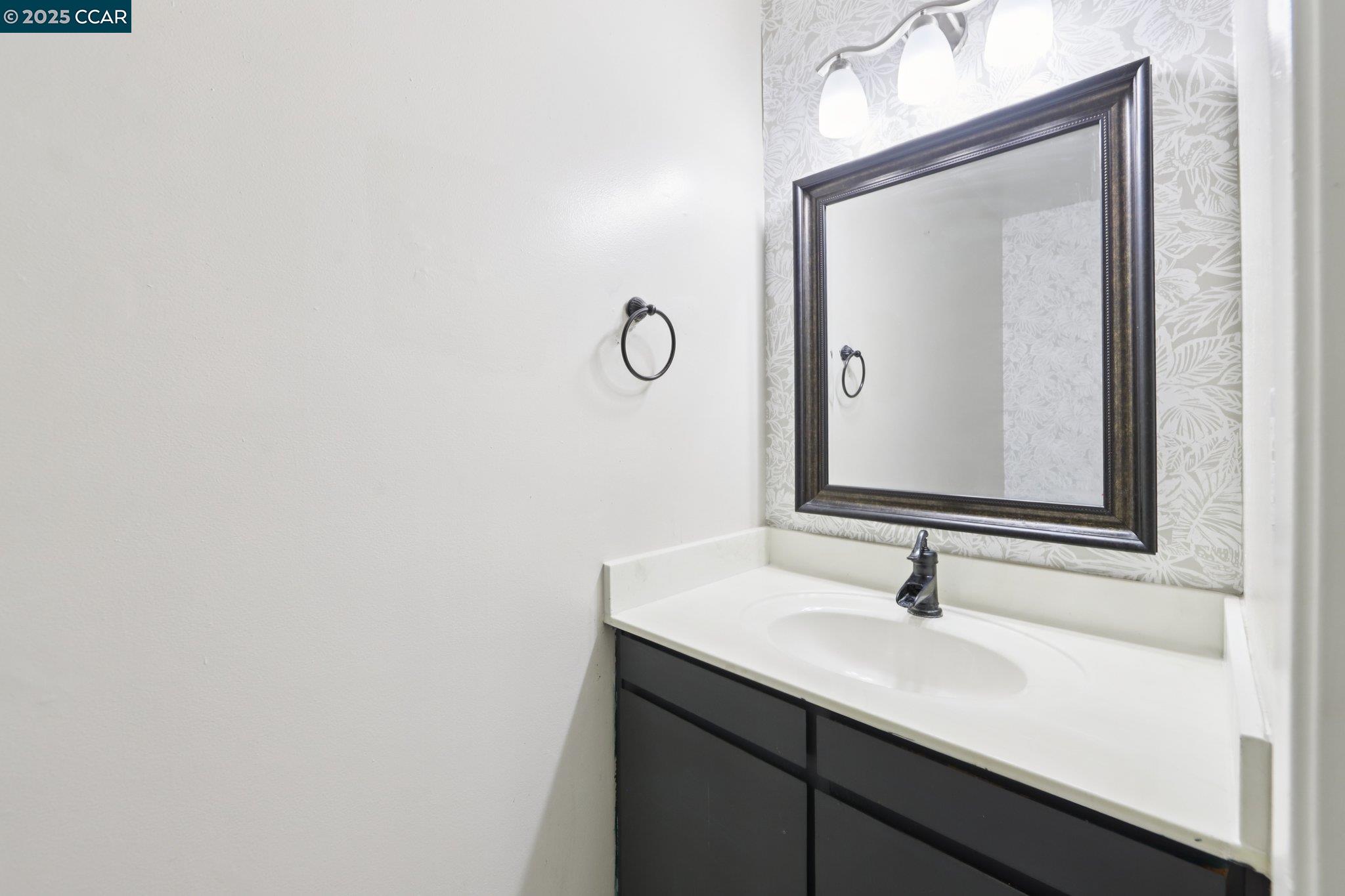 Photo #17: 41104023 Listing: Photo #17
