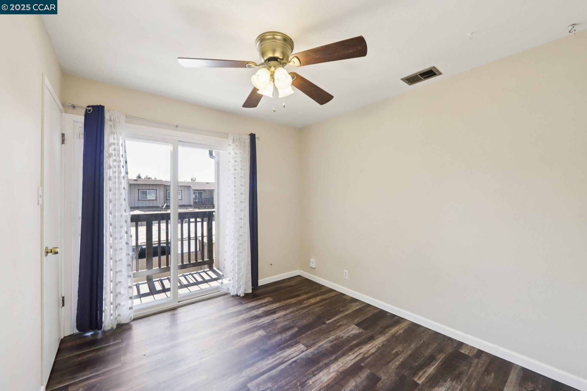 Photo #18: 41104023 Listing: Photo #18