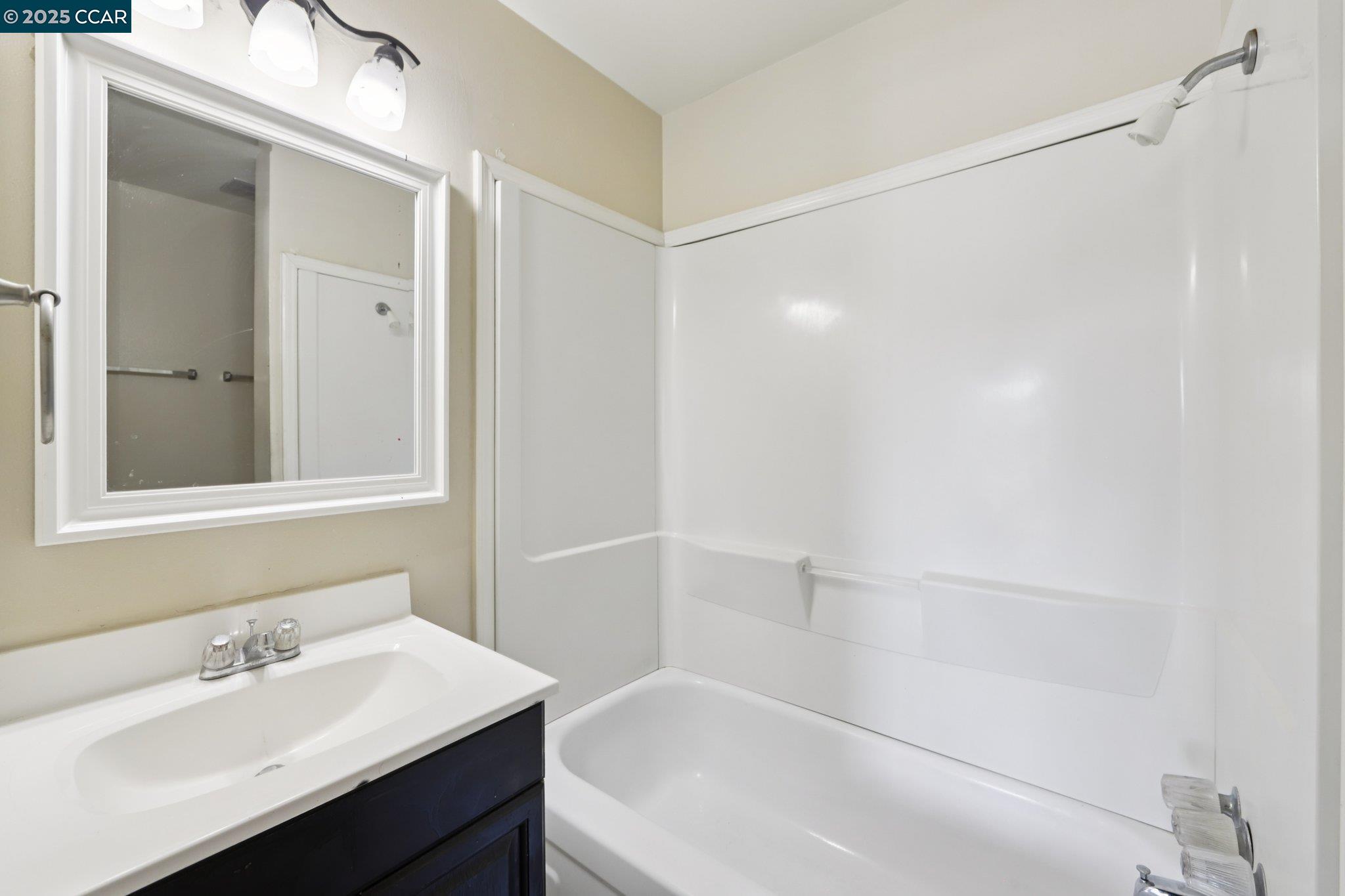 Photo #20: 41104023 Listing: Photo #20