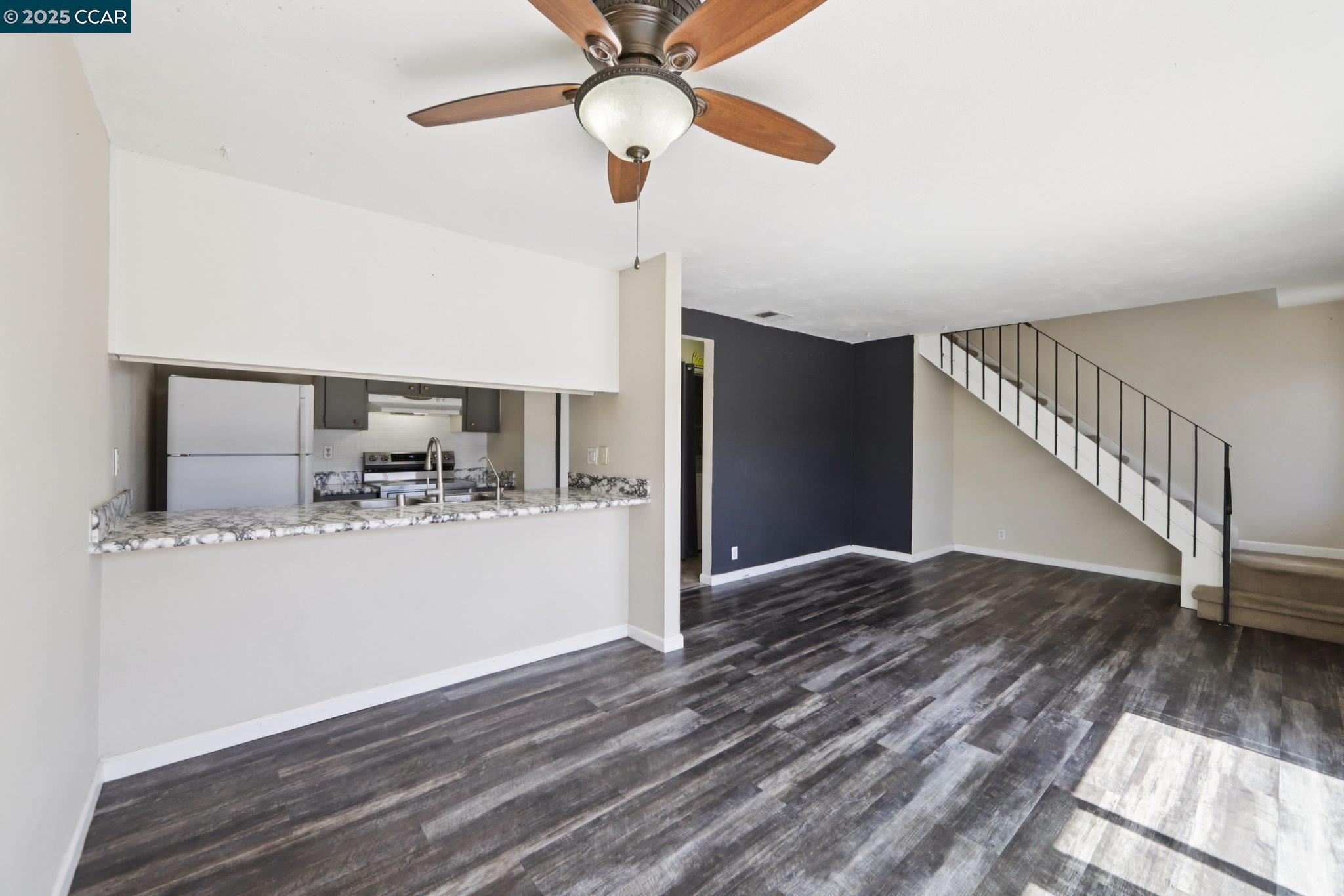 Photo #10: 41104023 Listing: Photo #10