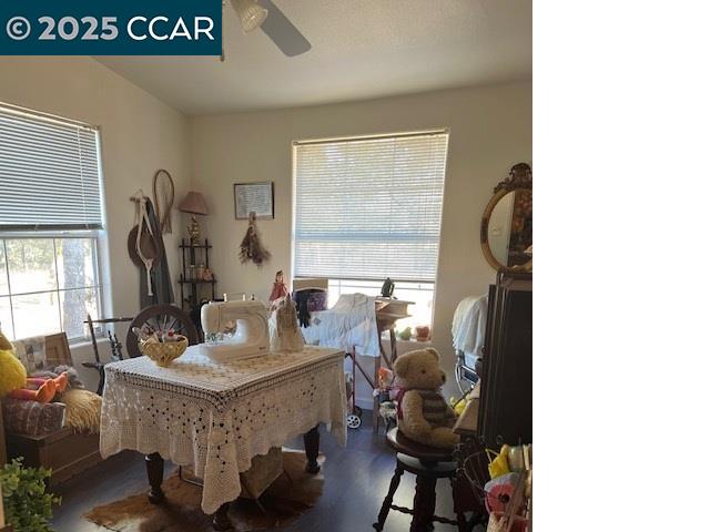 Detail Gallery Image 9 of 20 For 5098 Cantle Road, Copperopolis,  CA 95228 - 3 Beds | 2 Baths