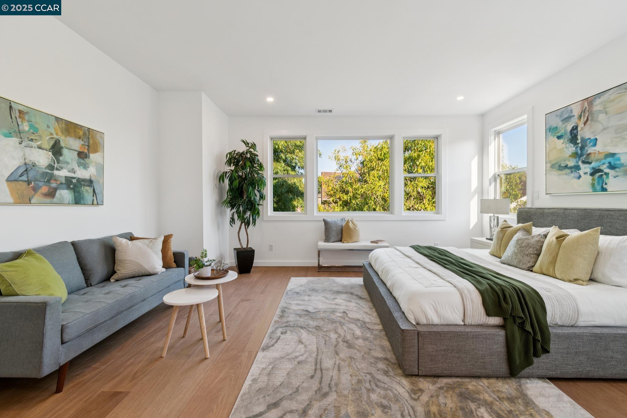 Detail Gallery Image 41 of 53 For 4250 Terrace St, Oakland,  CA 94611 - 4 Beds | 3 Baths